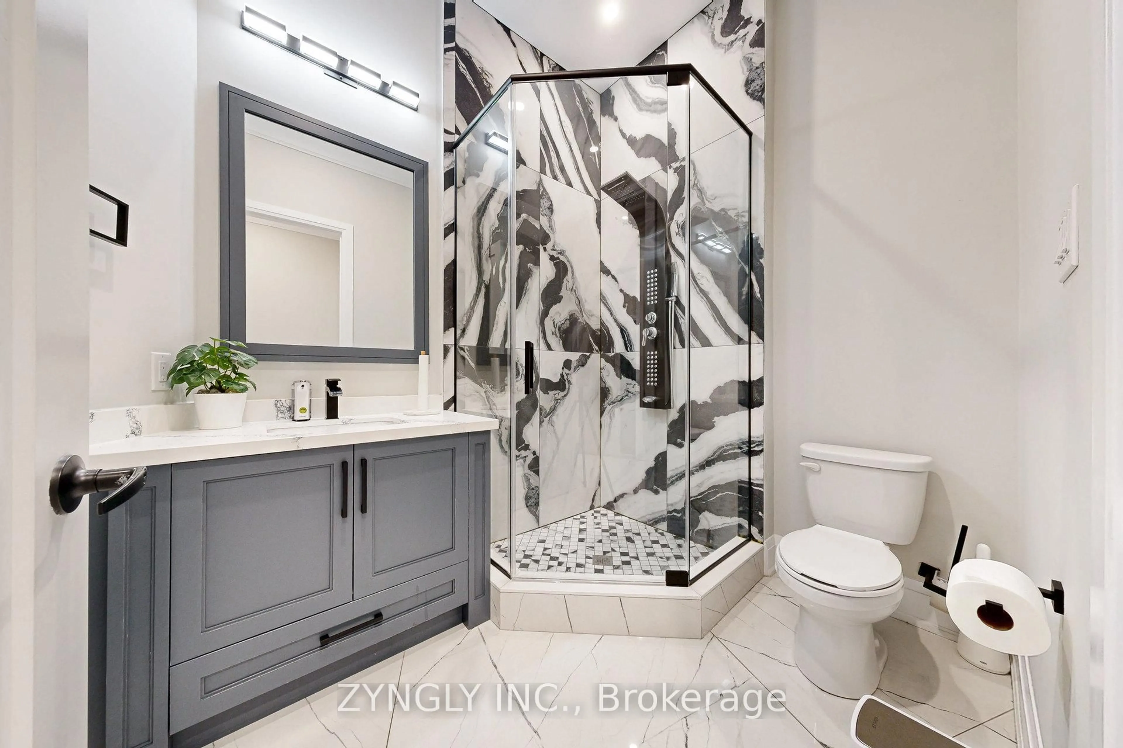 Contemporary bathroom, ceramic/tile floor for 1785 Spartan Crt, Pickering Ontario L1V 7G6