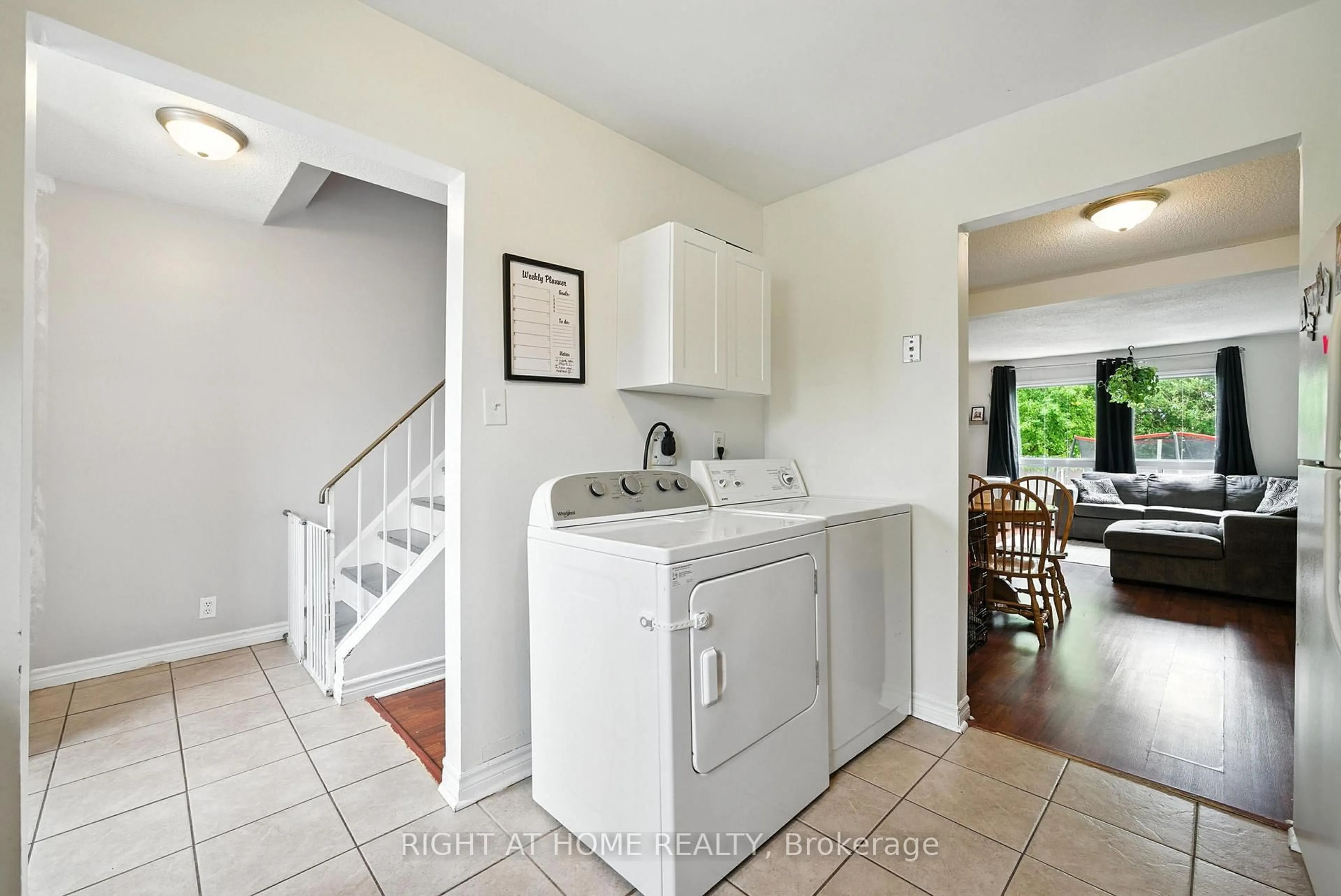Laundry room for 331 Phillip Murray Ave, Oshawa Ontario L1J 1H1
