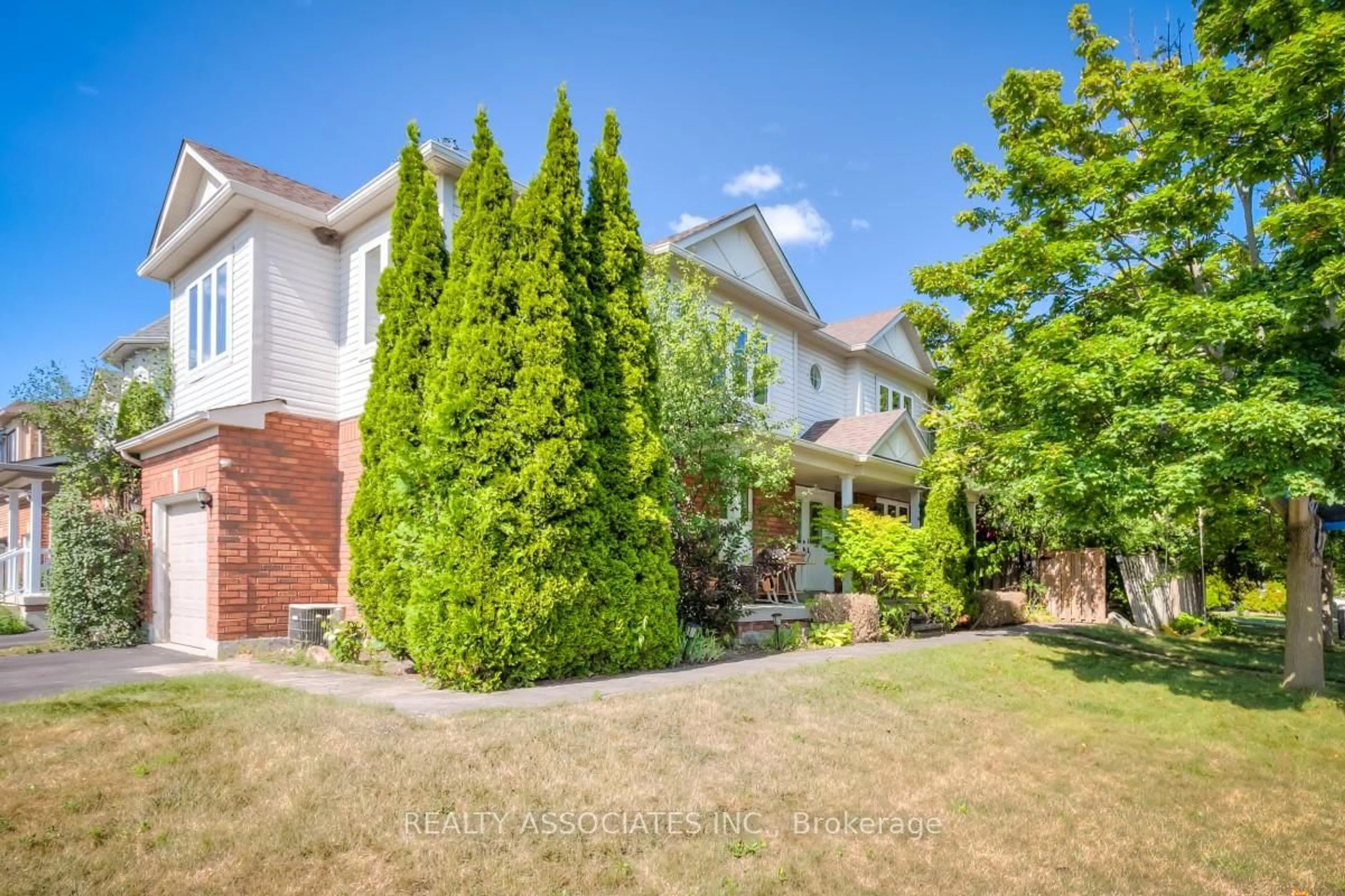 Unknown for 30 Catkins Cres, Whitby Ontario L1R 2Z8