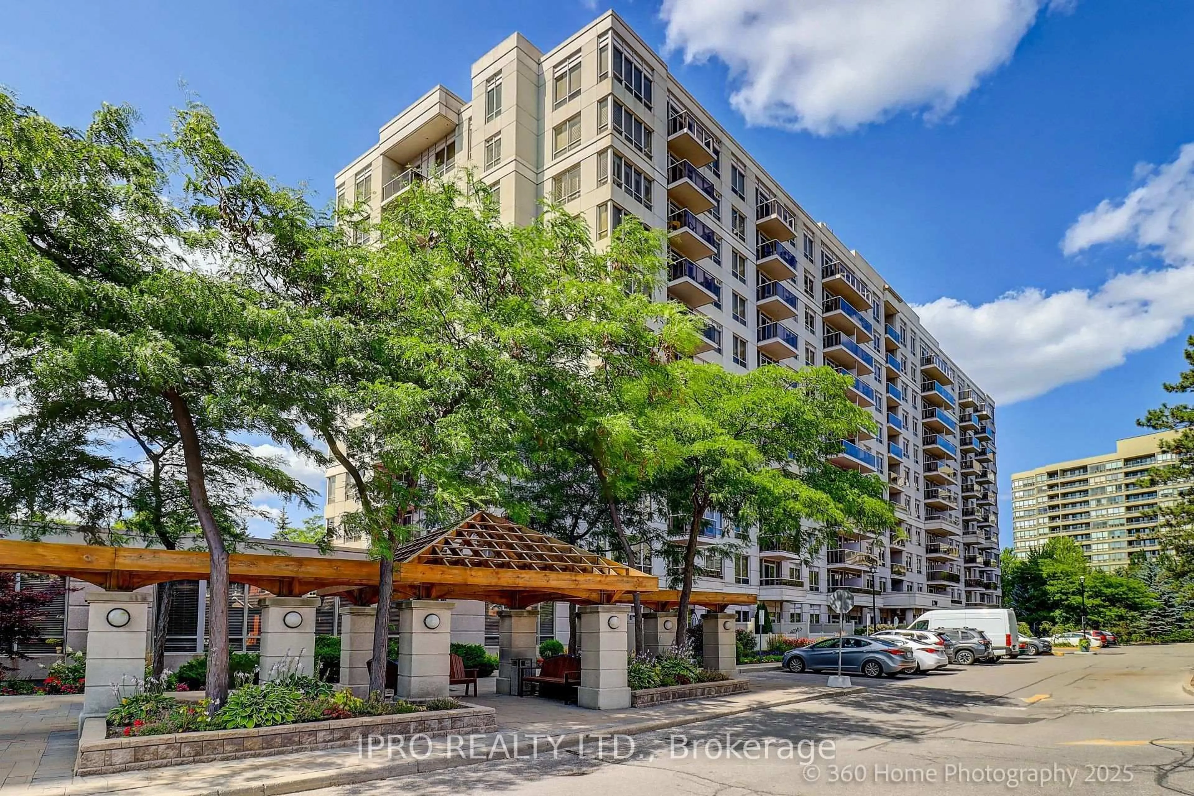 Unknown for 1200 The Elsplanade Rd #817, Pickering Ontario L1V 6V3
