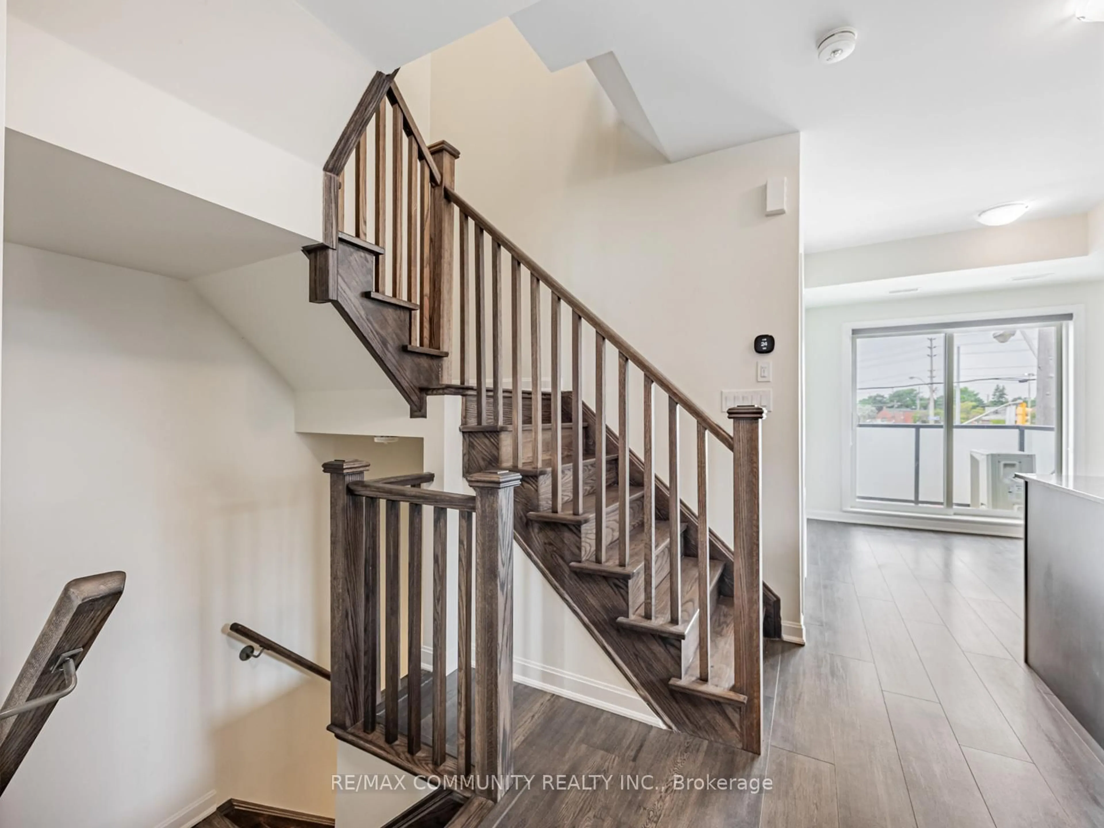 Unknown for 1085 Danforth Rd #202, Toronto Ontario M1J 0B2