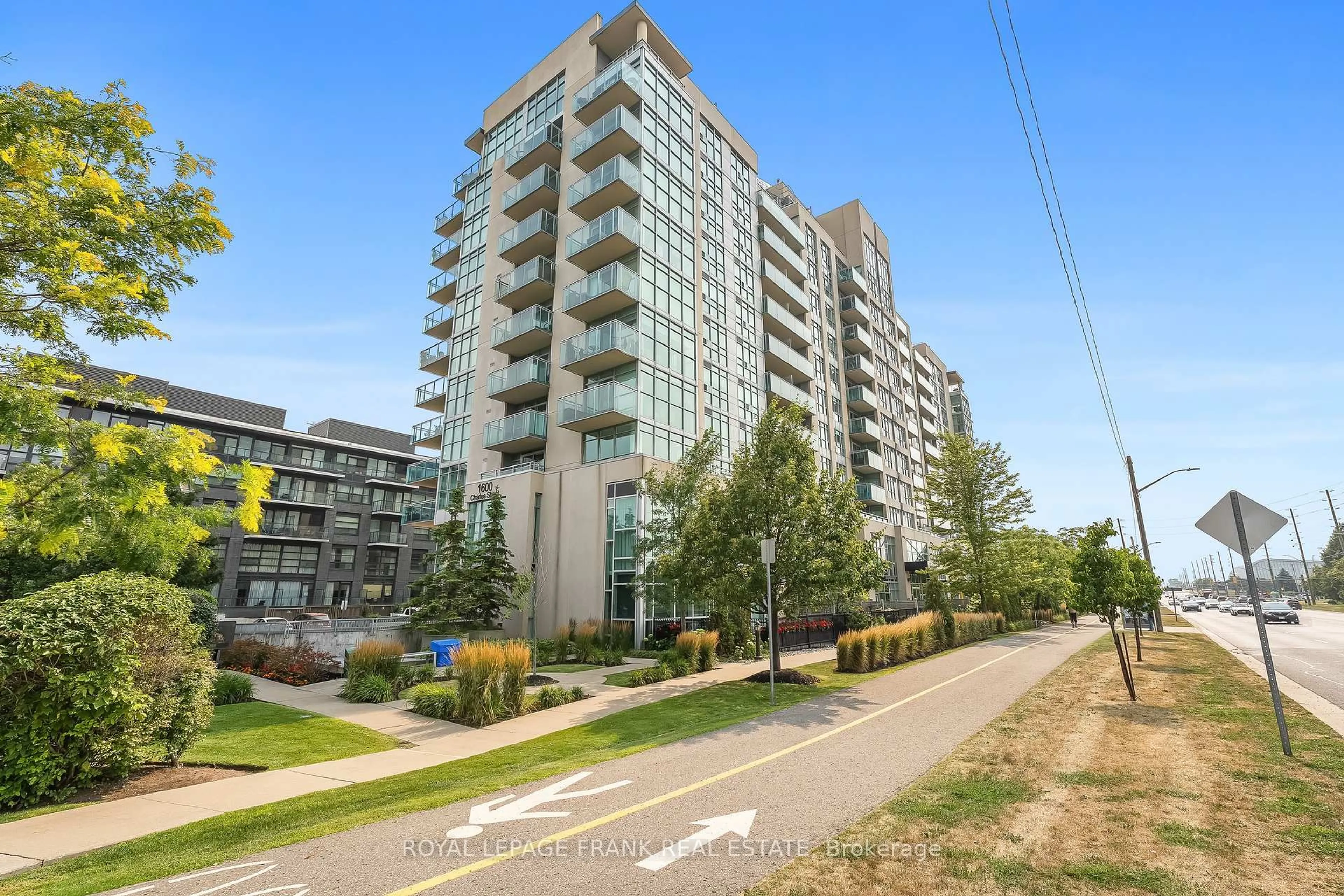 Unknown for 1600 Charles St #705, Whitby Ontario L1N 1B8