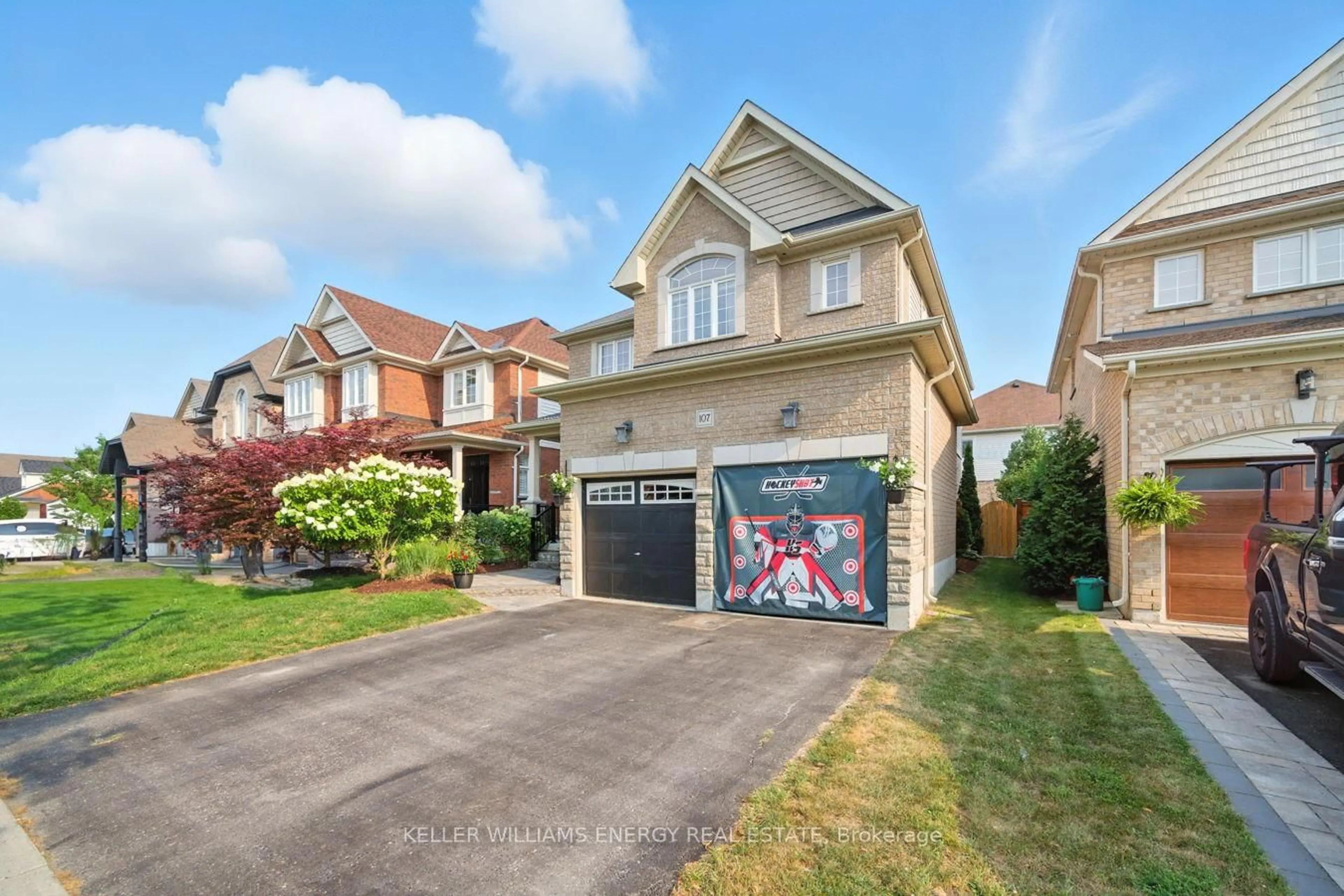 Unknown for 107 Hockley Ave, Clarington Ontario L1C 0G4