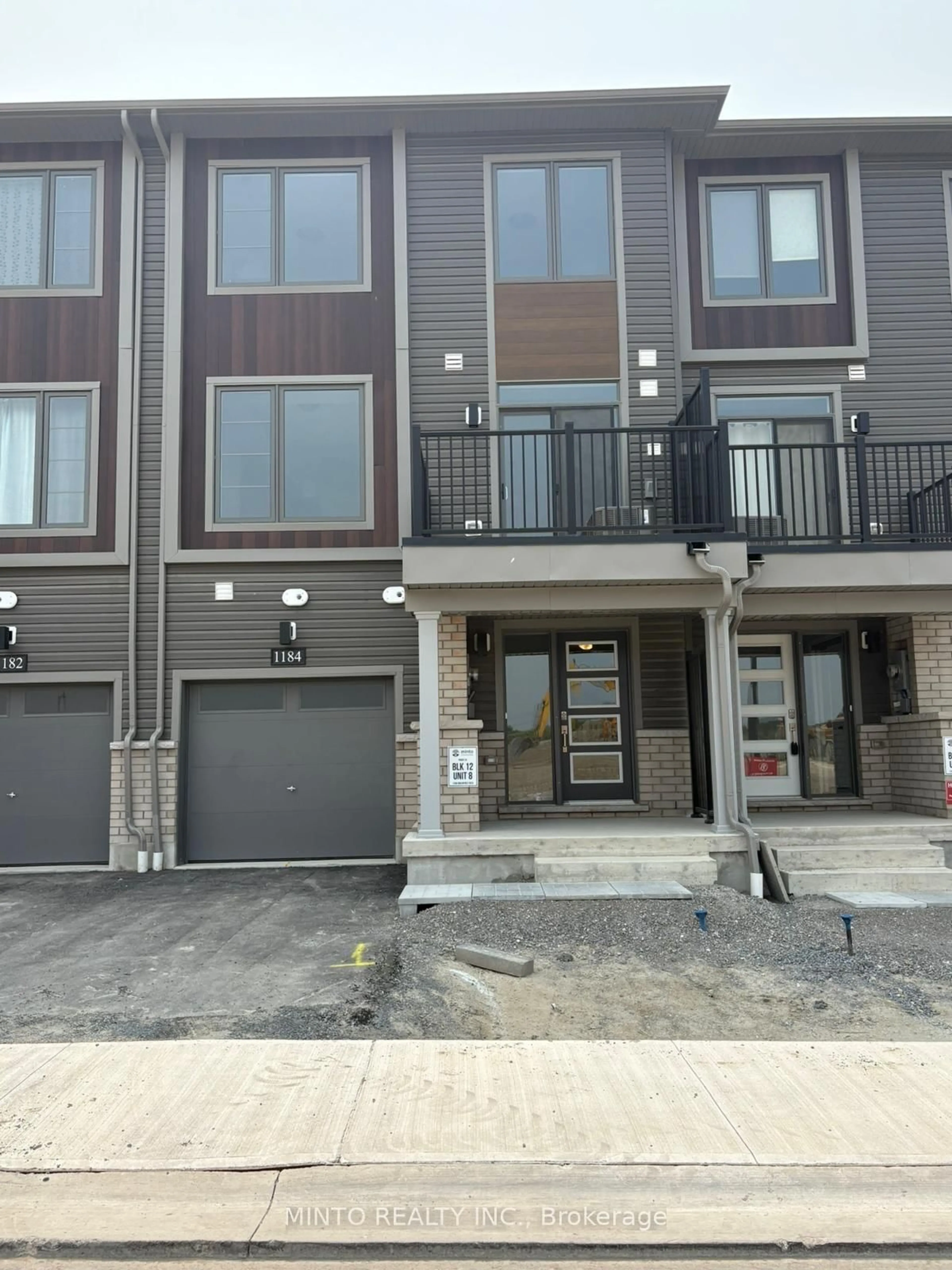 Unknown for 1184 Greentree Path #LOT 12-8, Oshawa Ontario L1L 0X1