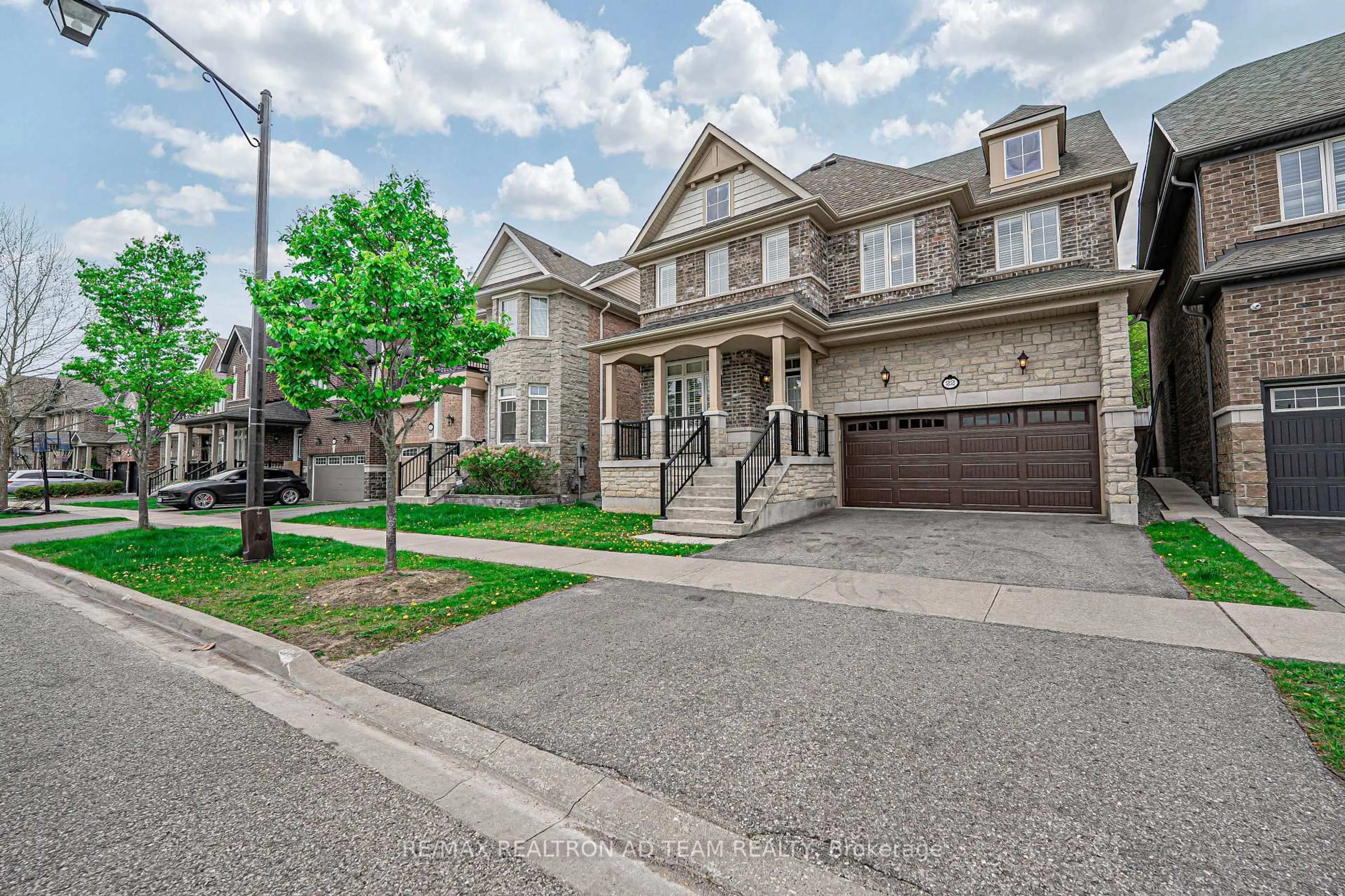 Home with brick exterior material, street for 22 Bignell Cres, Ajax Ontario L1Z 0P6