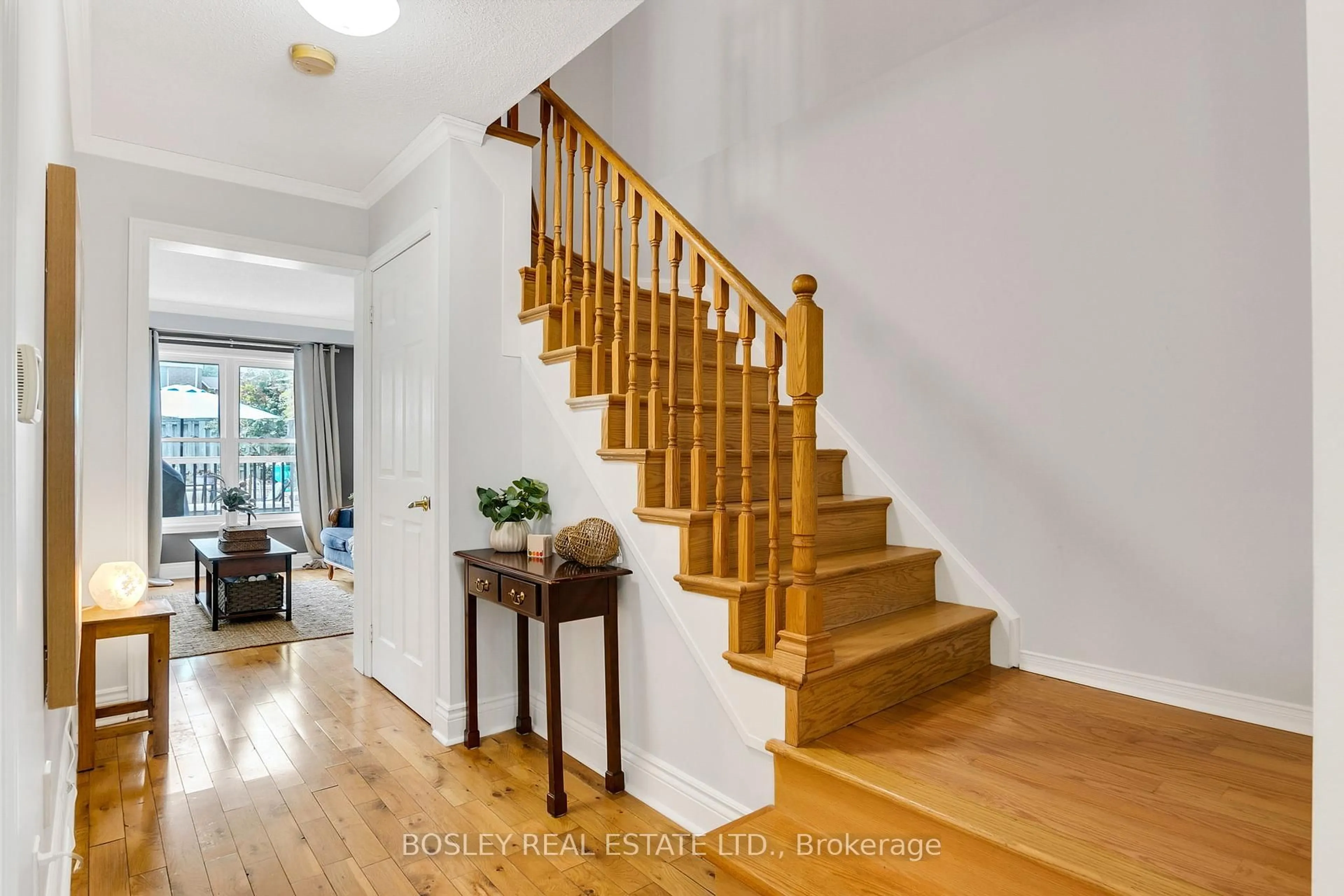 Unknown for 44 Hooper Sq, Clarington Ontario L1C 4X8