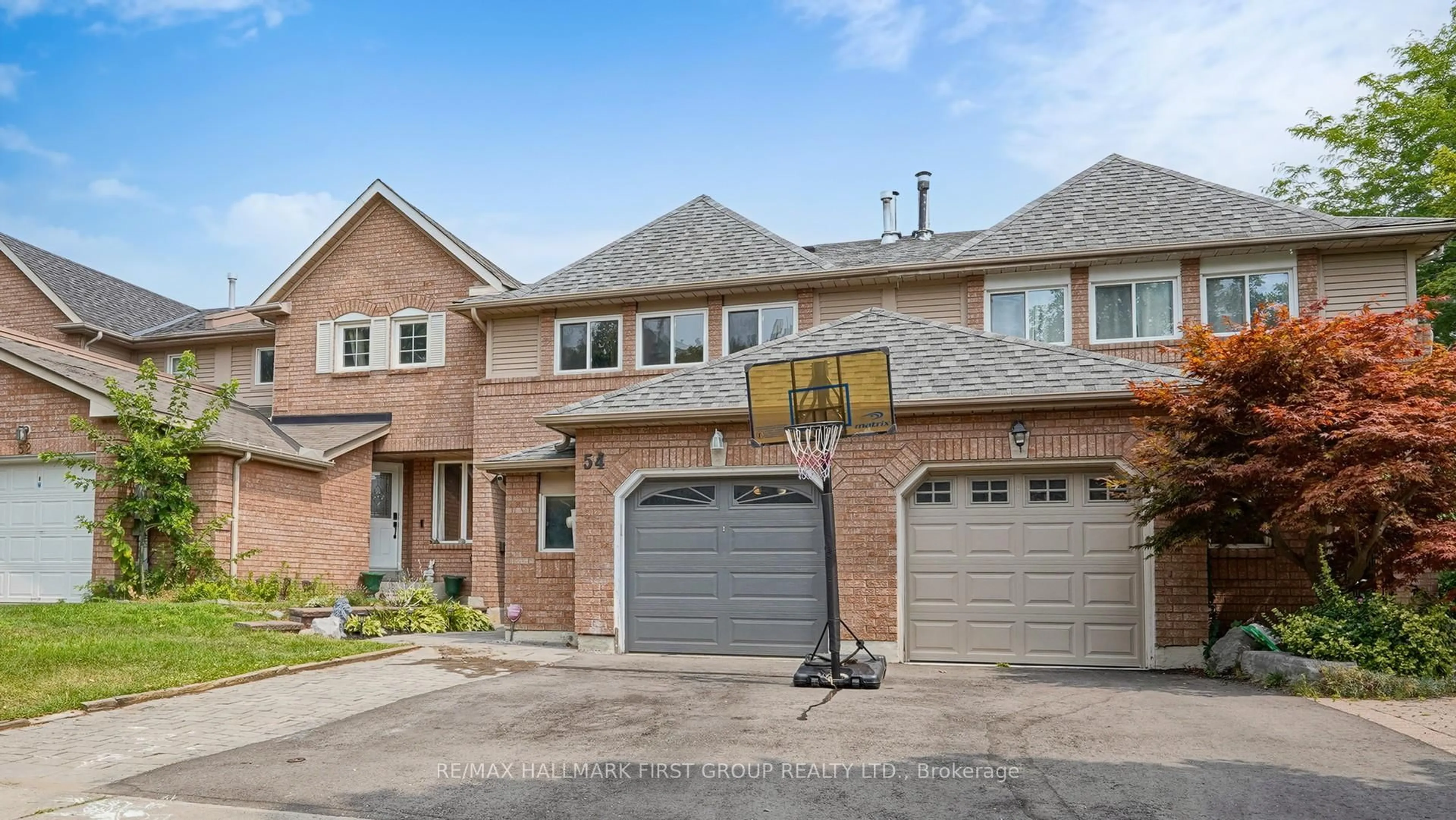 Home with brick exterior material, street for 54 Davies Cres, Whitby Ontario L1N 8X5
