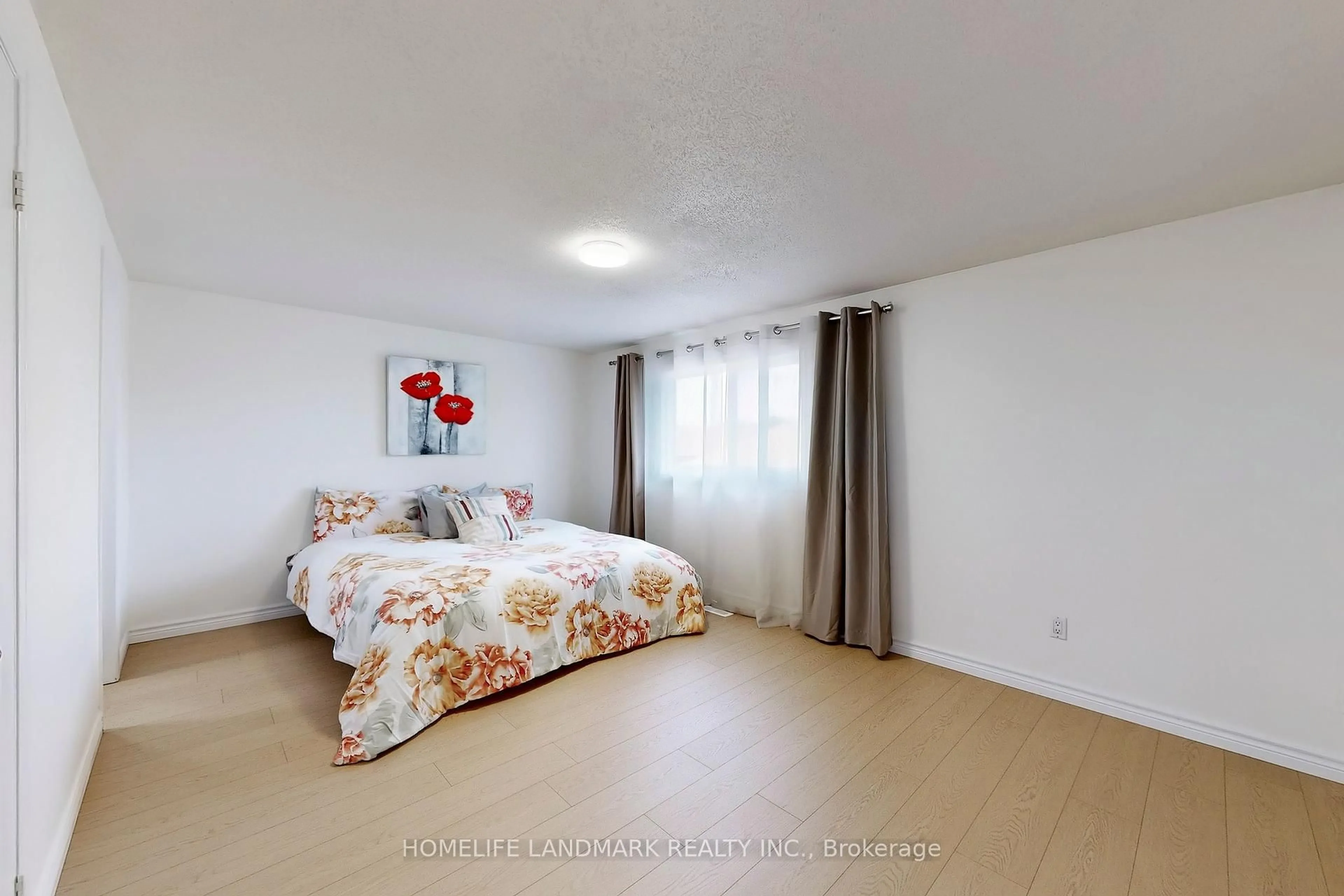 A pic of a room for 120 Ravenscroft Rd, Ajax Ontario L1T 1Y2