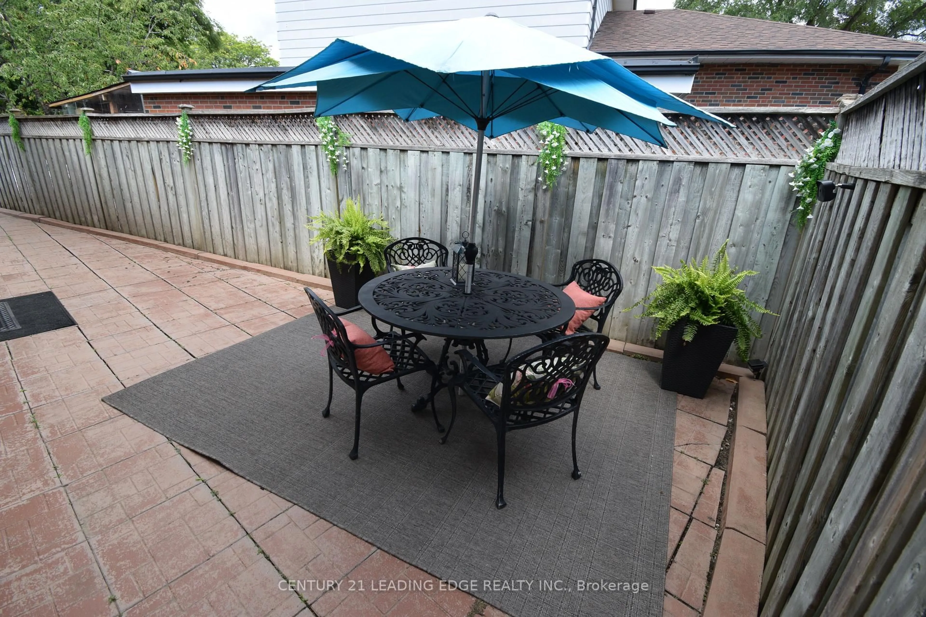 Patio, water/lake/river/ocean view for 84 Allanford Rd, Toronto Ontario M1T 2N5