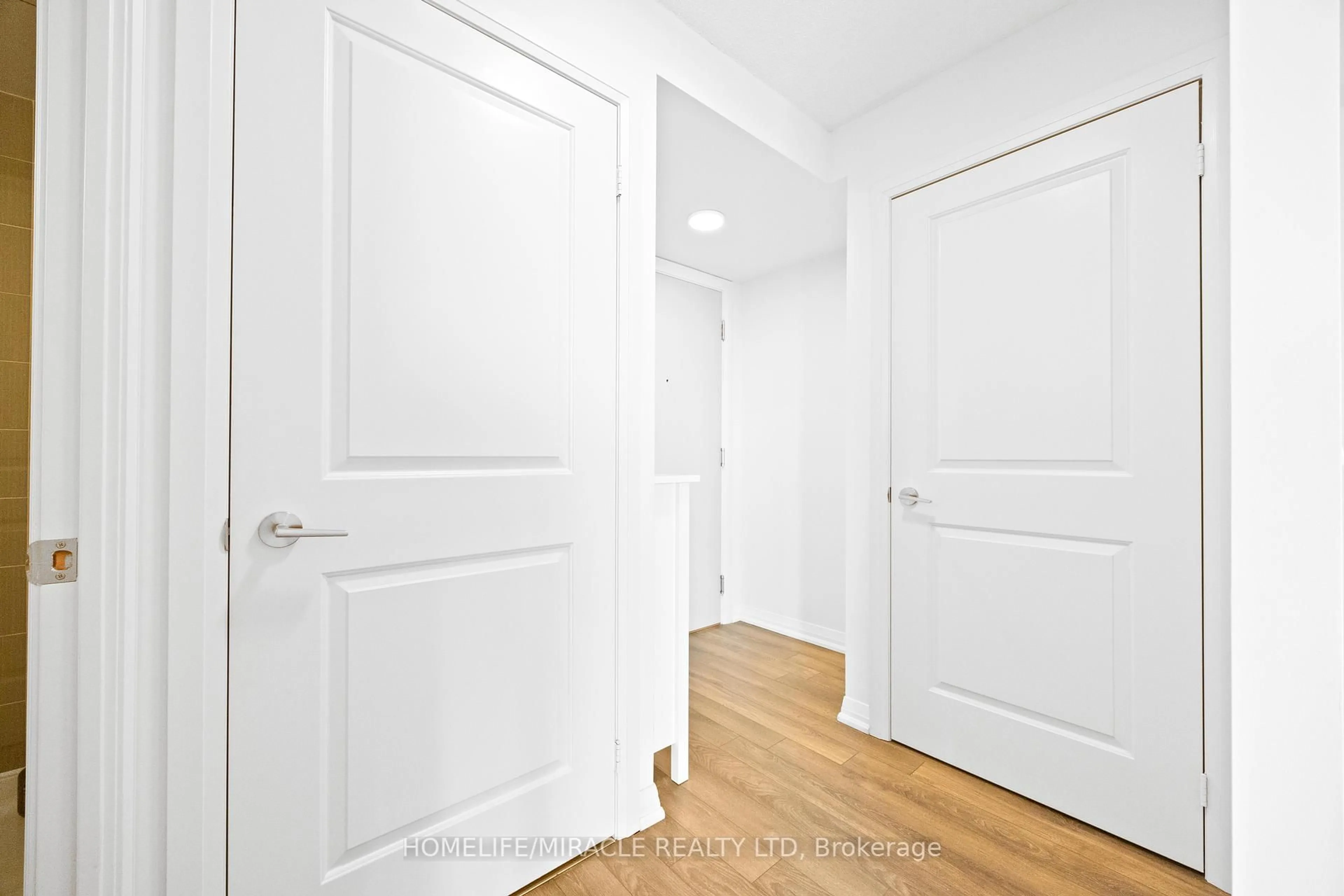 Unknown for 30 Meadowglen Pl #2002, Toronto Ontario M1G 0A6