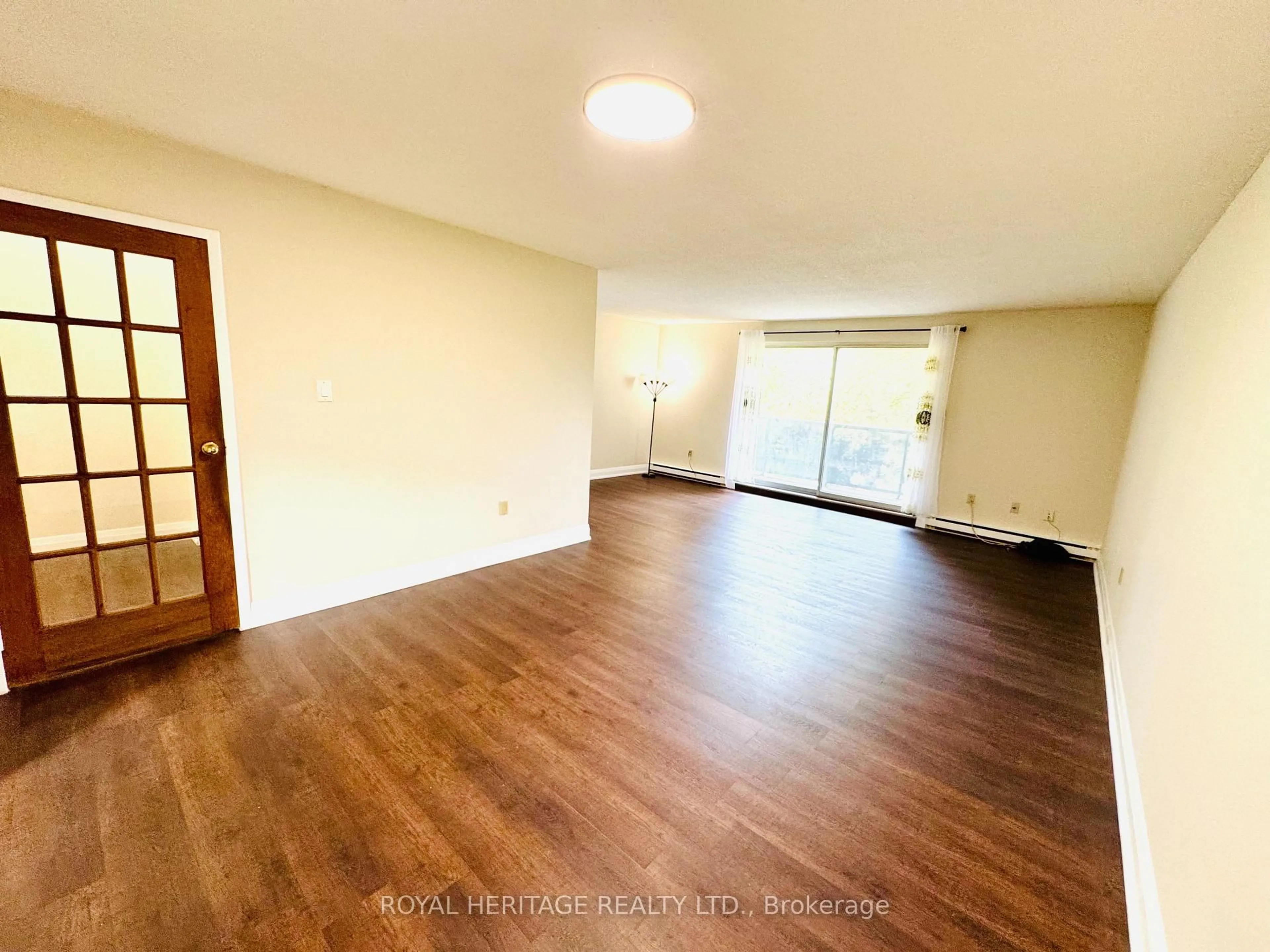 A pic of a room for 50 Golf Club Rd #137, Toronto Ontario M1M 3T5