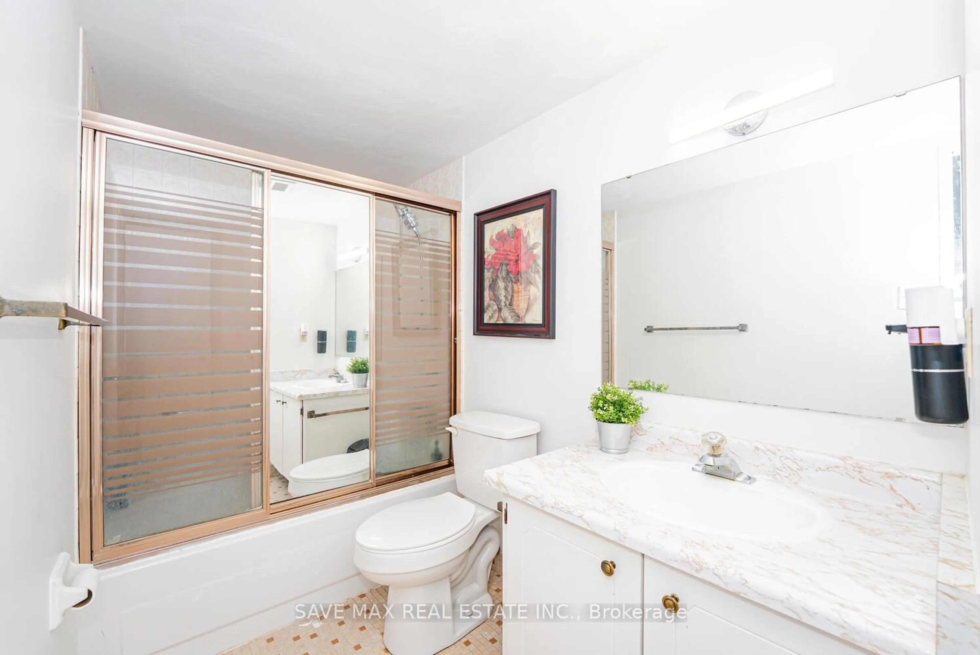Standard bathroom, ceramic/tile floor for 44 Falby Crt #1203, Ajax Ontario L1S 3L1
