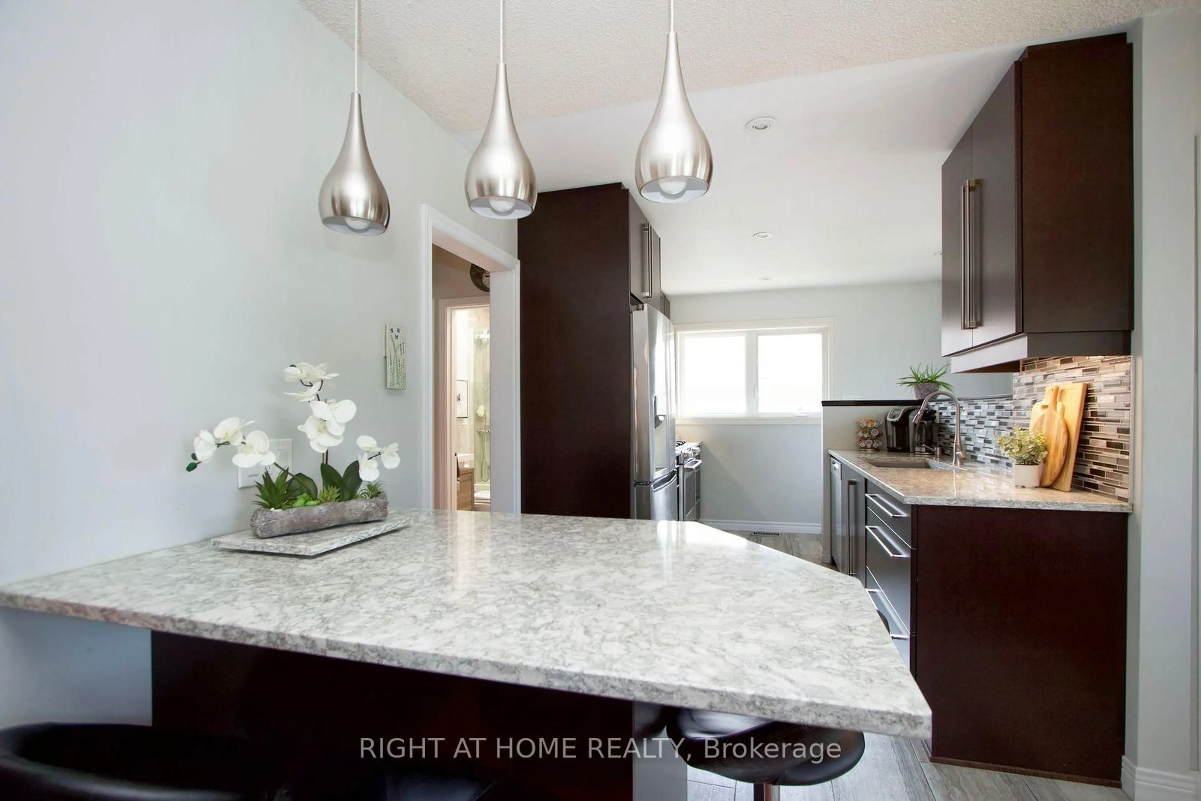 Contemporary kitchen, ceramic/tile floor for 207 Hallett Ave, Whitby Ontario L1N 5K9