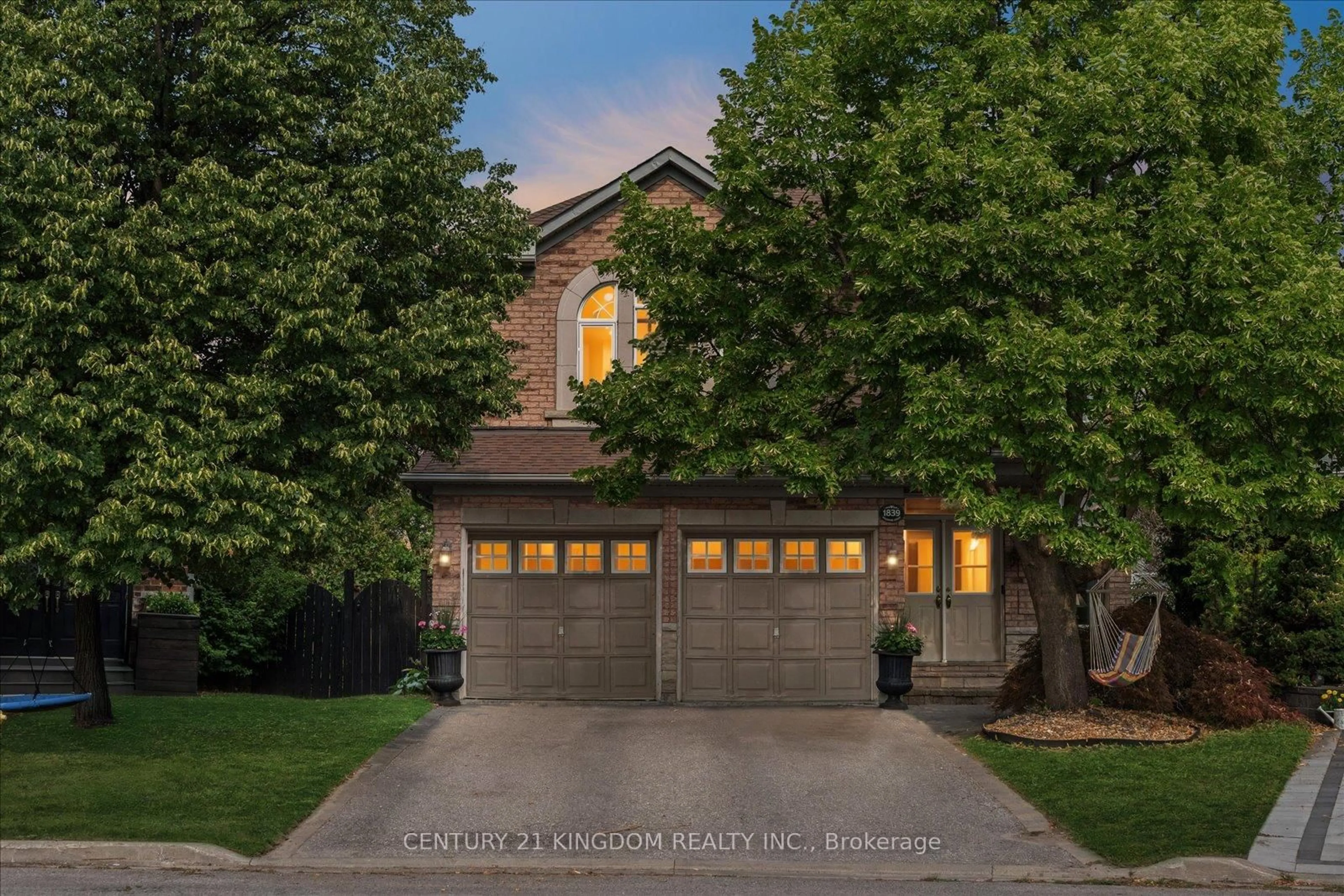 Home with brick exterior material, street for 1839 Holbrook Crt, Pickering Ontario L1V 7C2