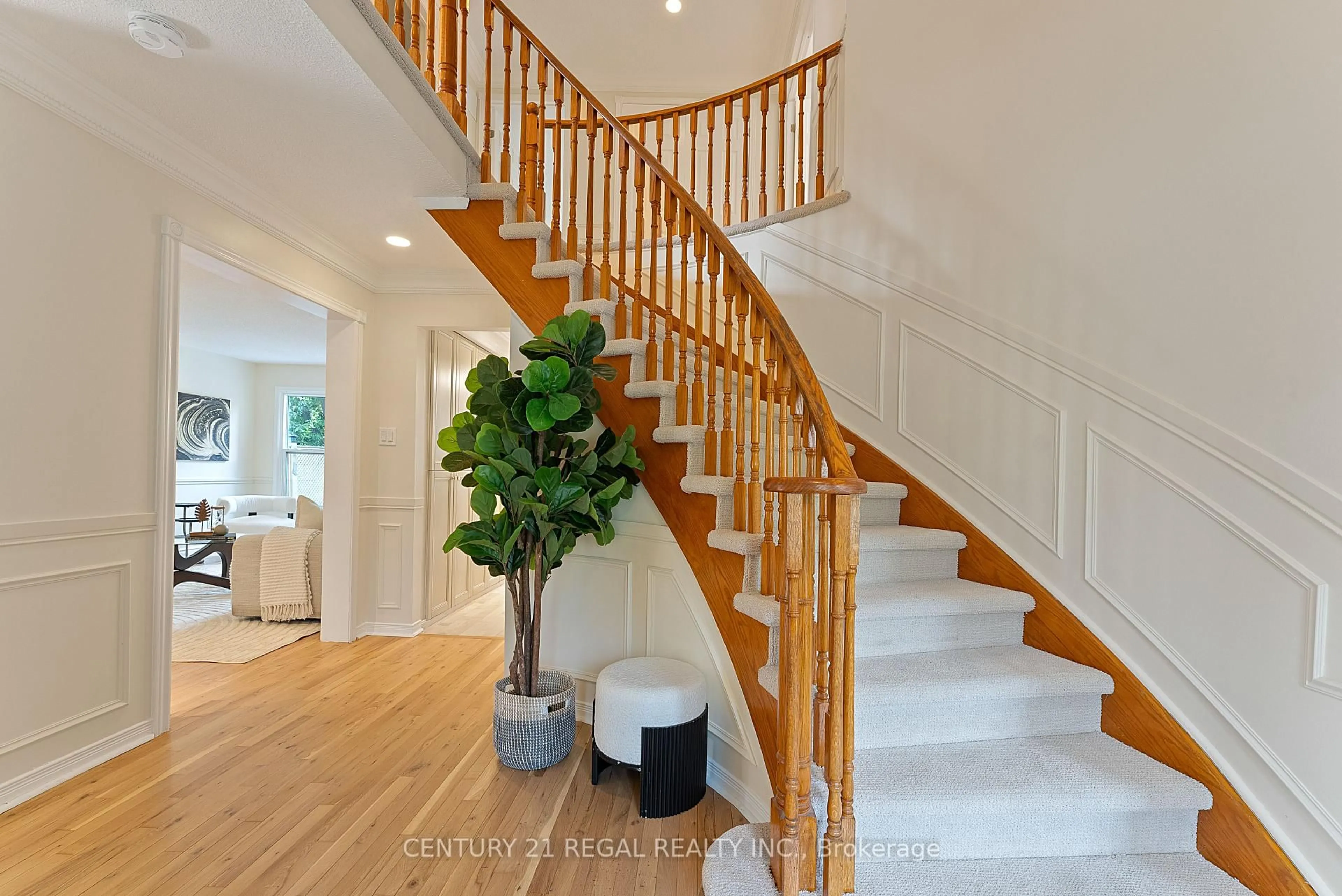 Unknown for 61 Broadbridge Dr, Toronto Ontario M1C 3K5