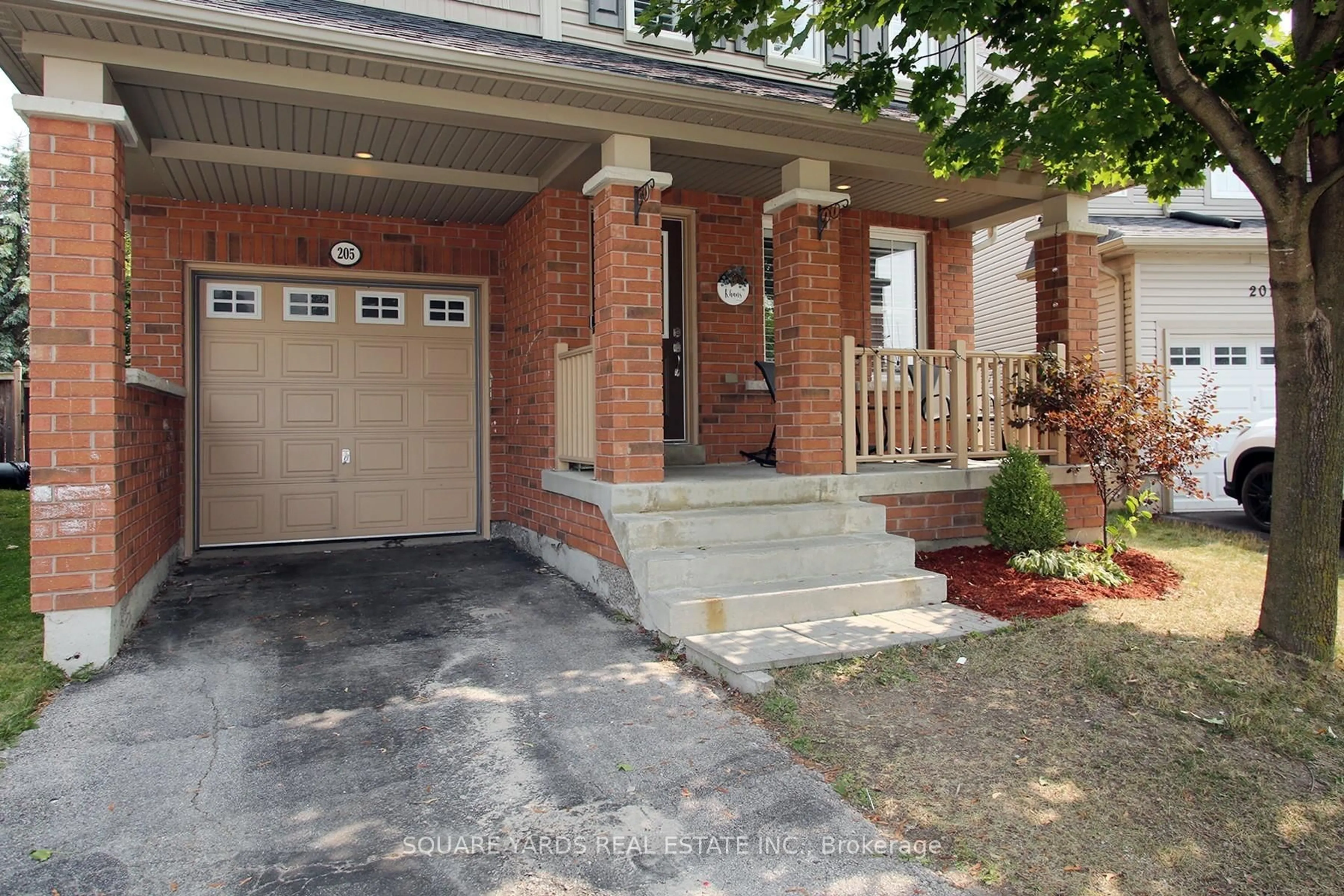 Home with brick exterior material, street for 205 Norland St, Oshawa Ontario L1L 0A6