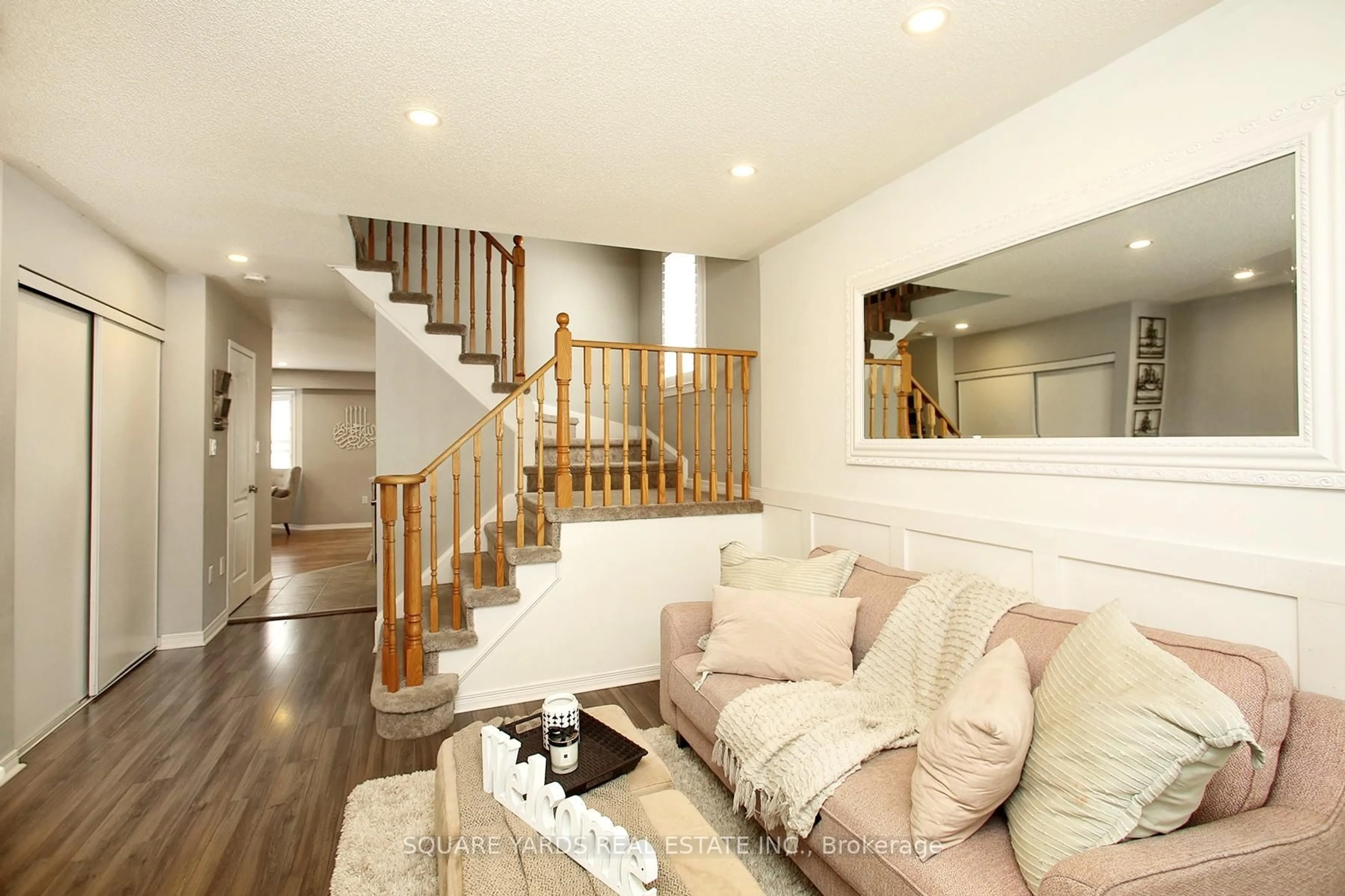 Unknown for 205 Norland St, Oshawa Ontario L1L 0A6