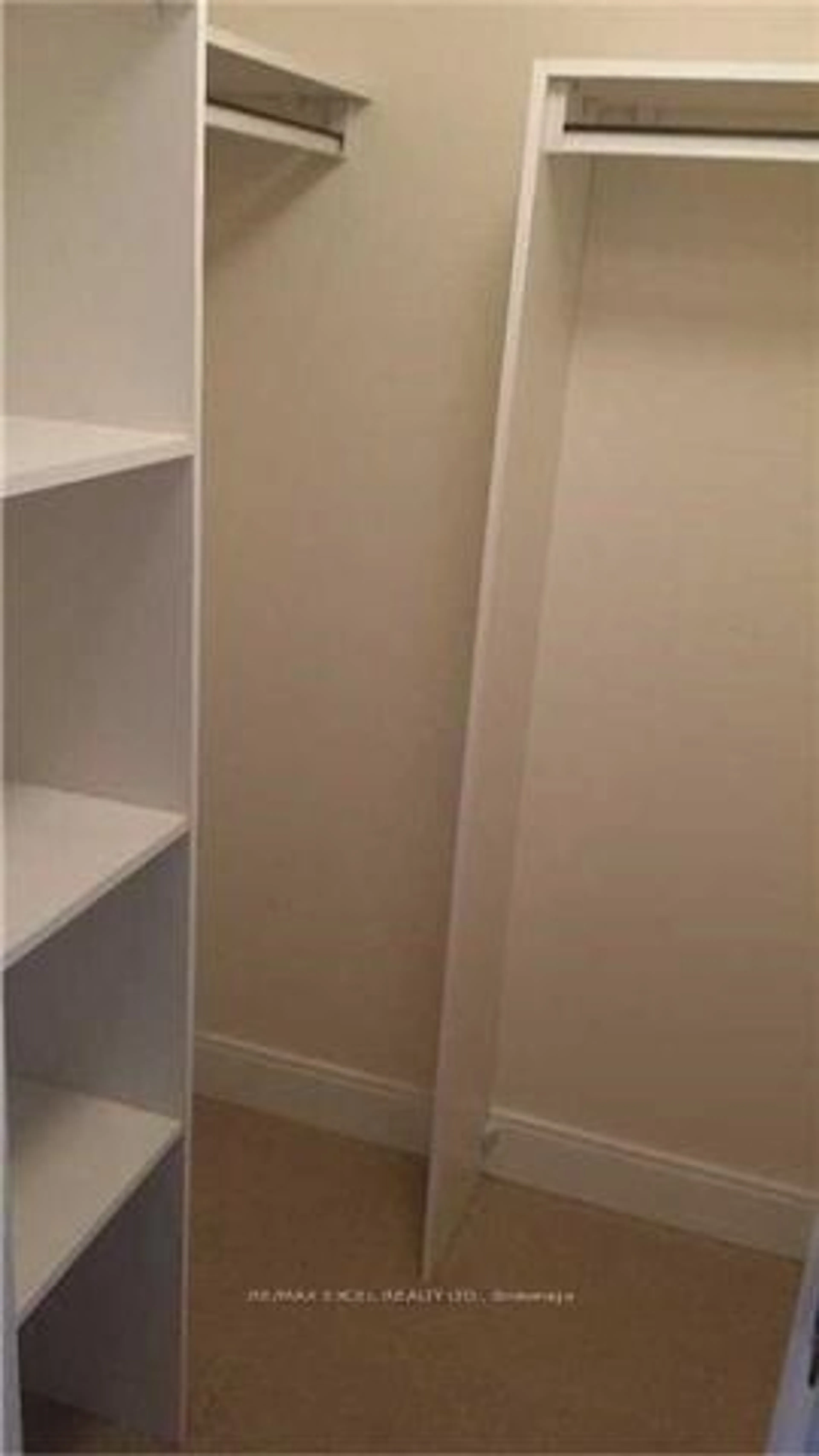 Storage room or clothes room or walk-in closet for 135 Village Green Sq #3516, Toronto Ontario M1S 0G4