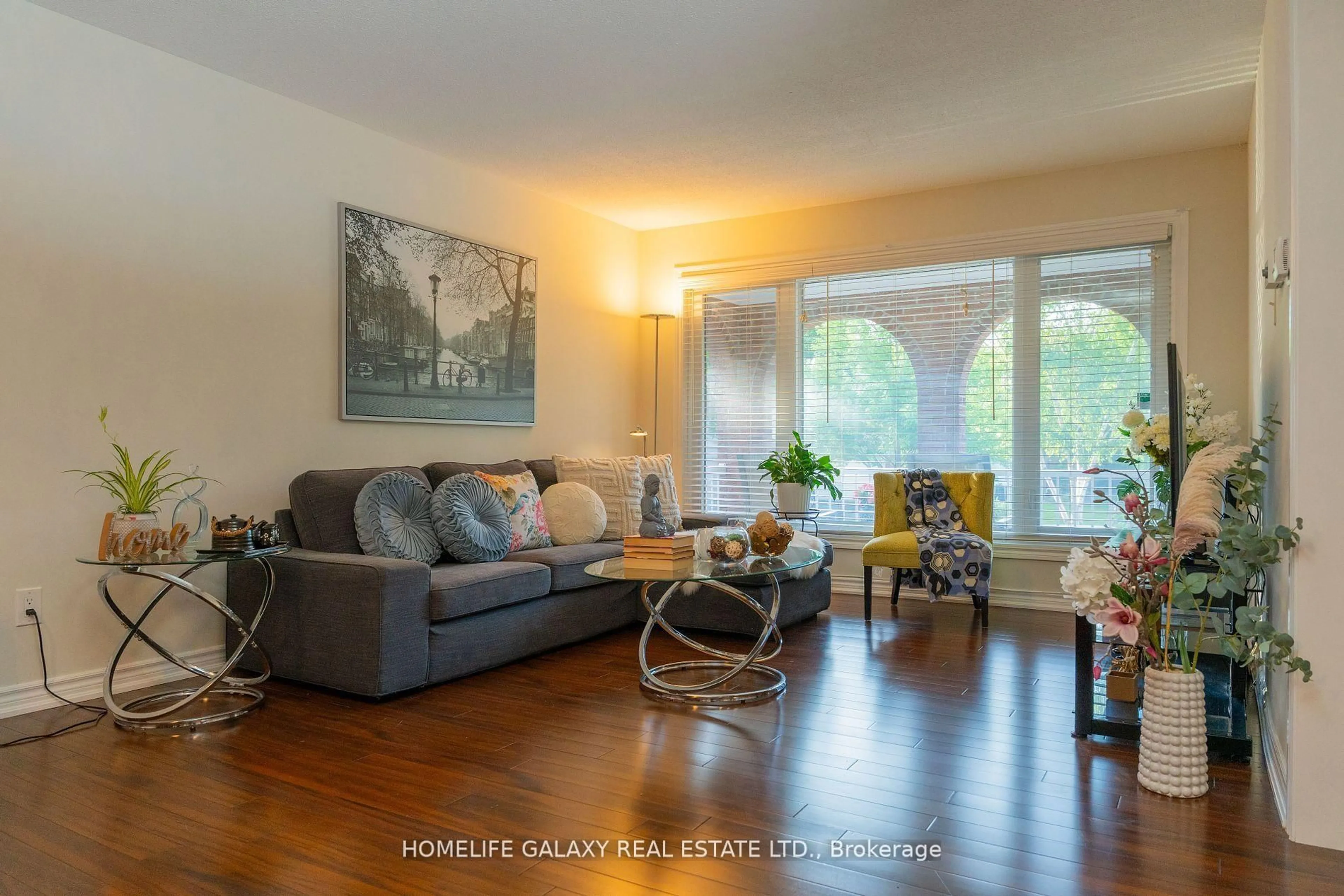 Living room with furniture, wood/laminate floor for 1471 Fieldlight Blvd, Pickering Ontario L1V 2S3