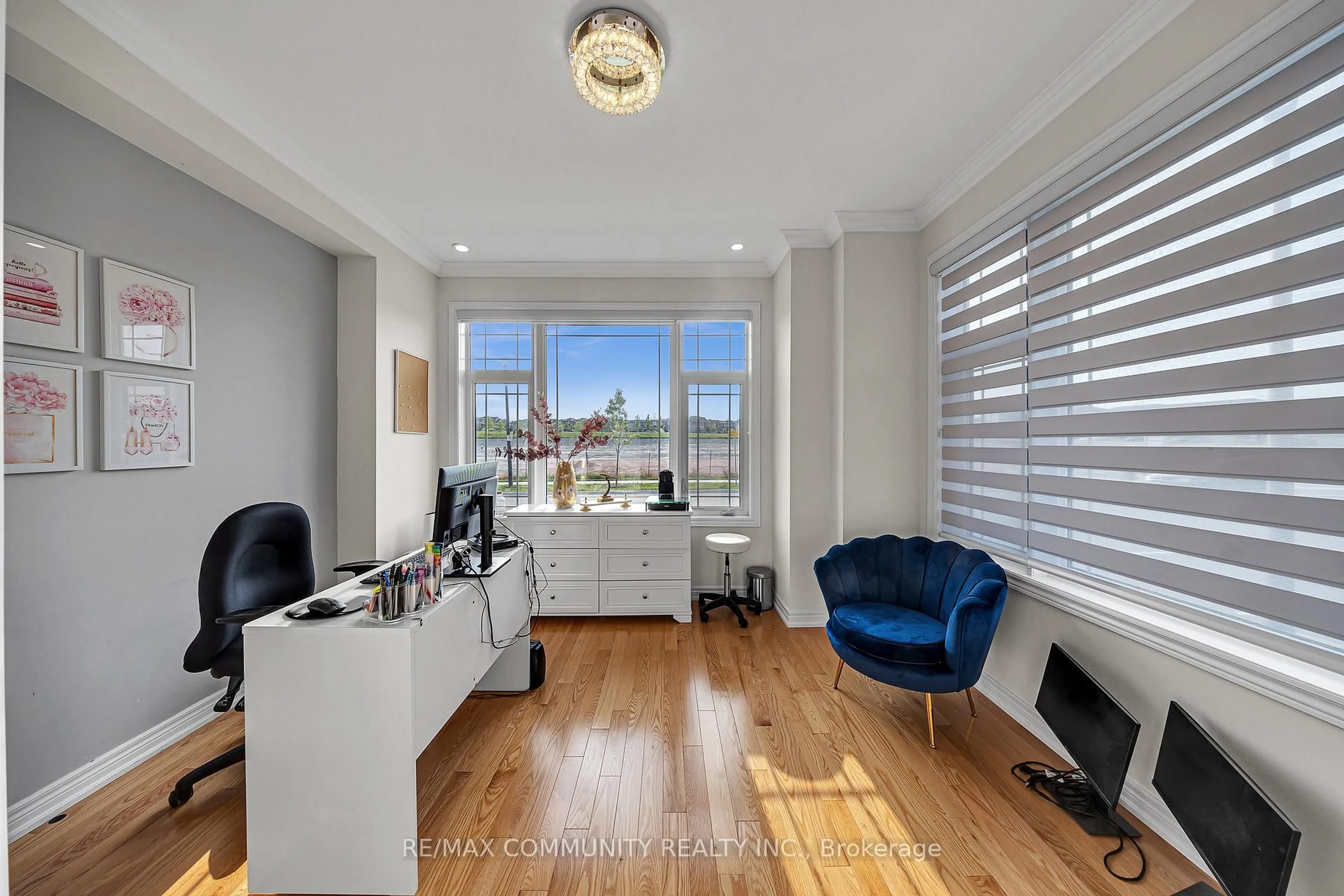 Unknown for 2455 Hibiscus Dr, Pickering Ontario L1X 0H1