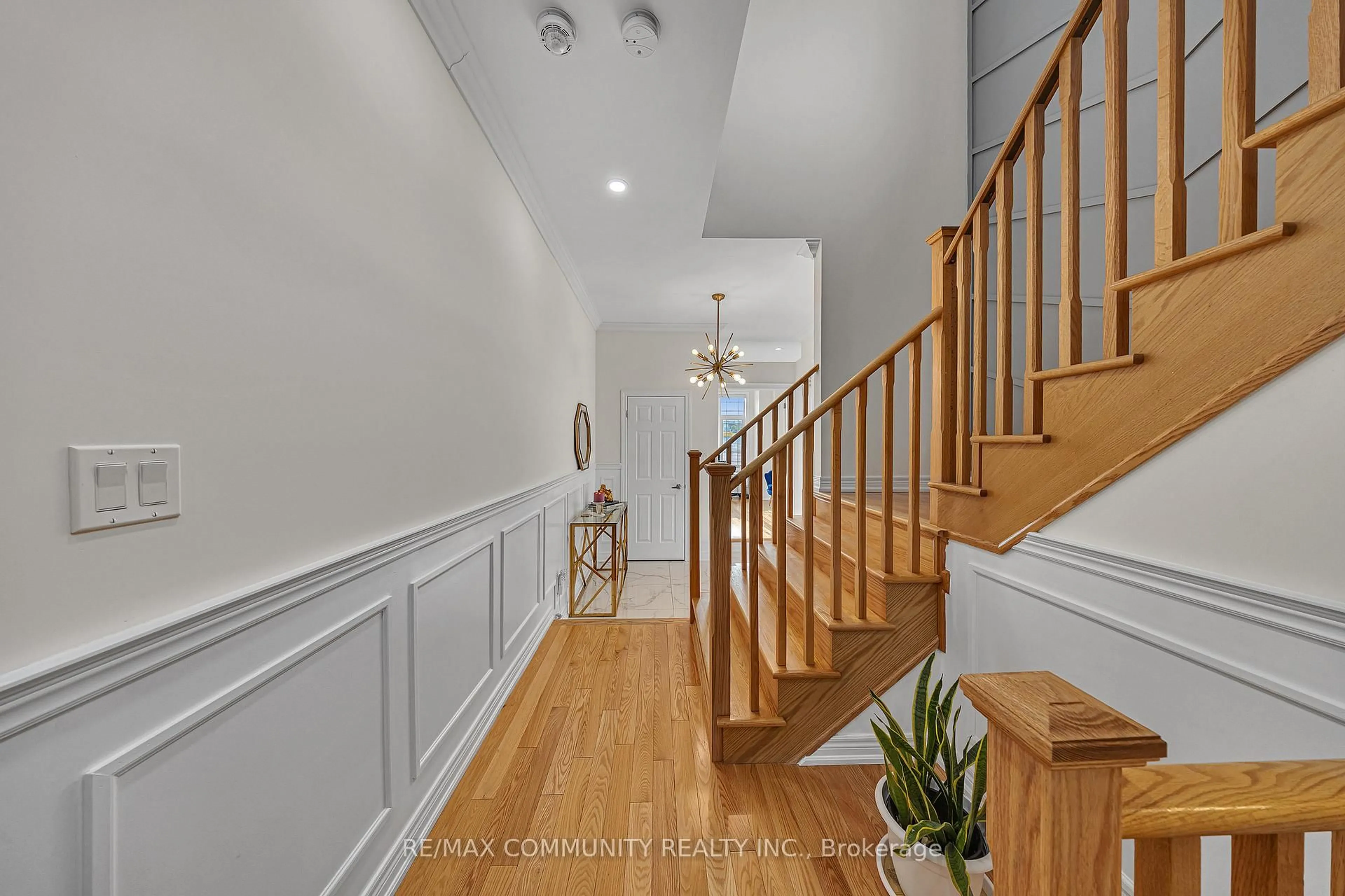 Unknown for 2455 Hibiscus Dr, Pickering Ontario L1X 0H1
