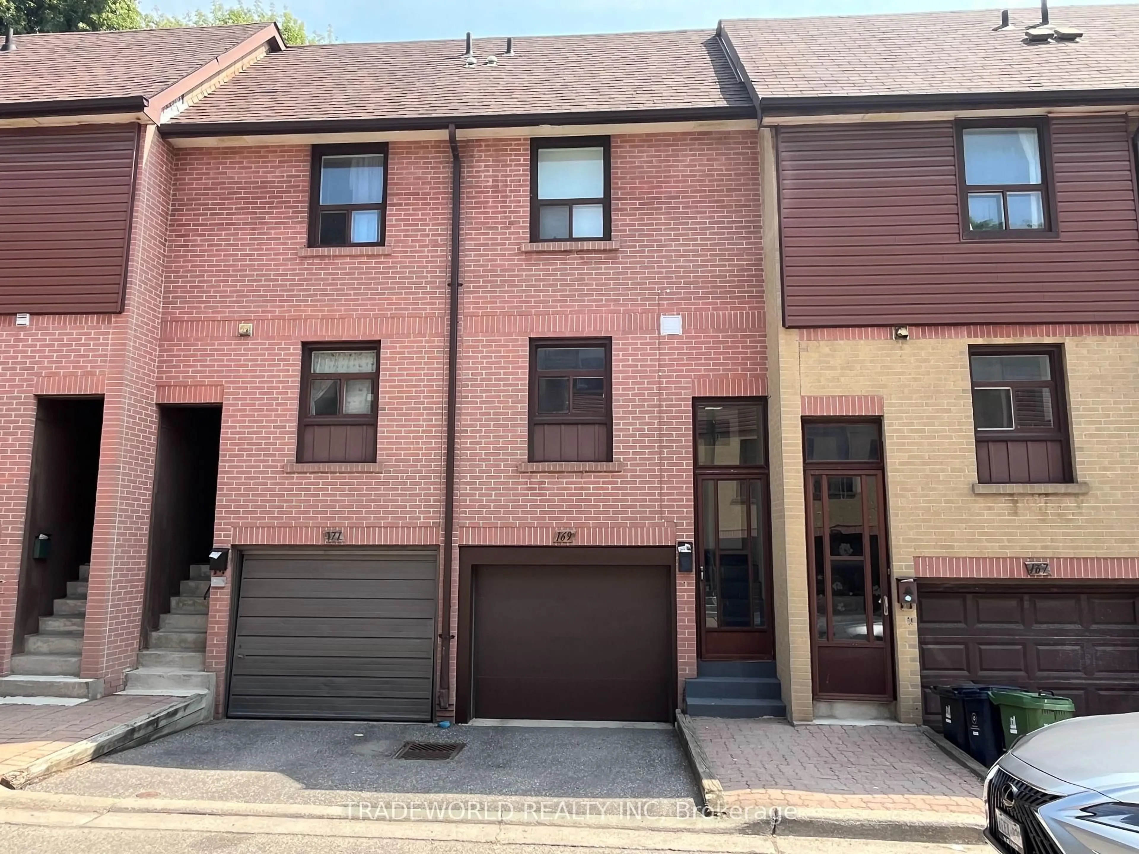 Home with brick exterior material, street for 275 Broadview Ave #169, Toronto Ontario M4M 3H5