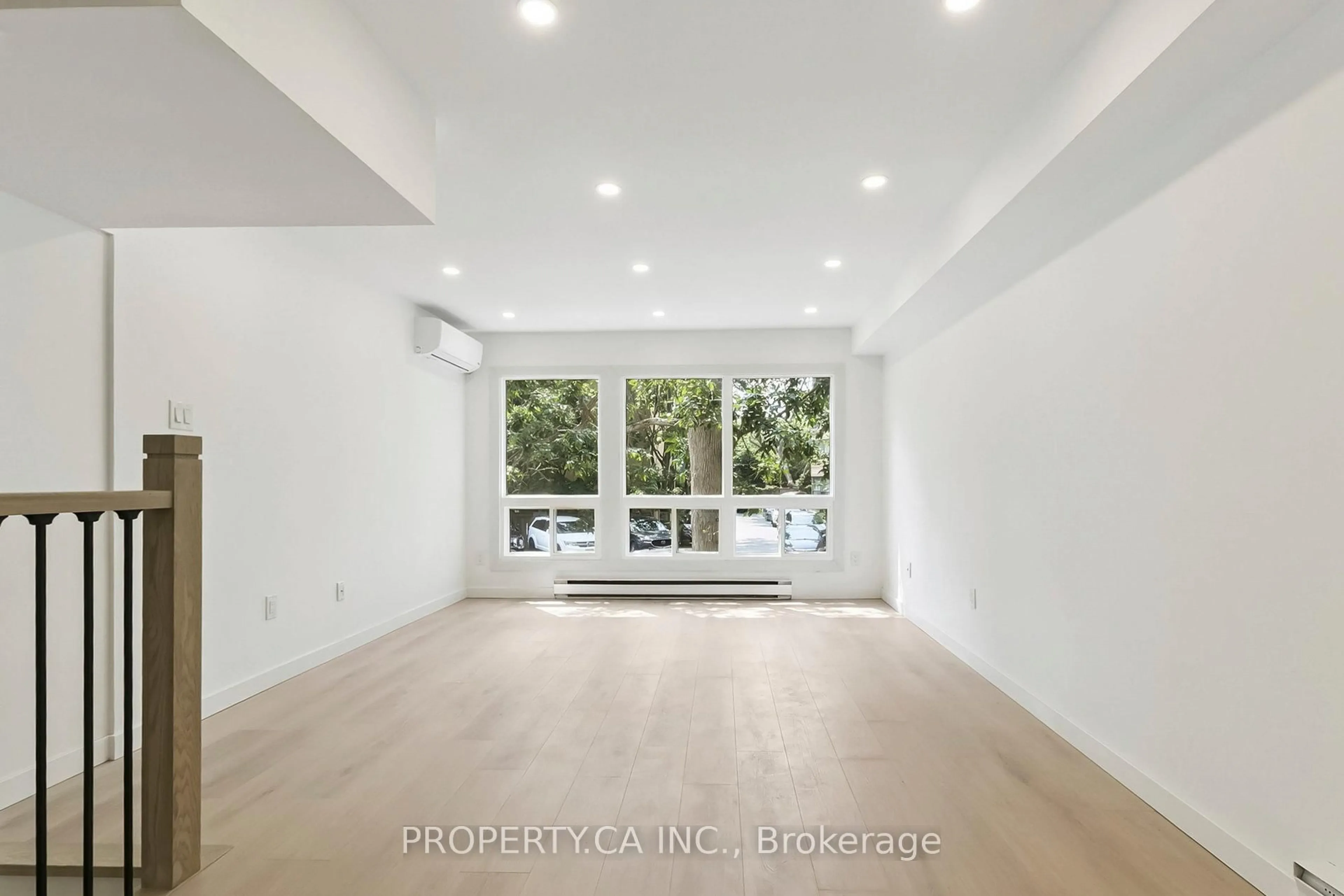 A pic of a room for 1209 Queen St #29, Toronto Ontario M4M 3H4