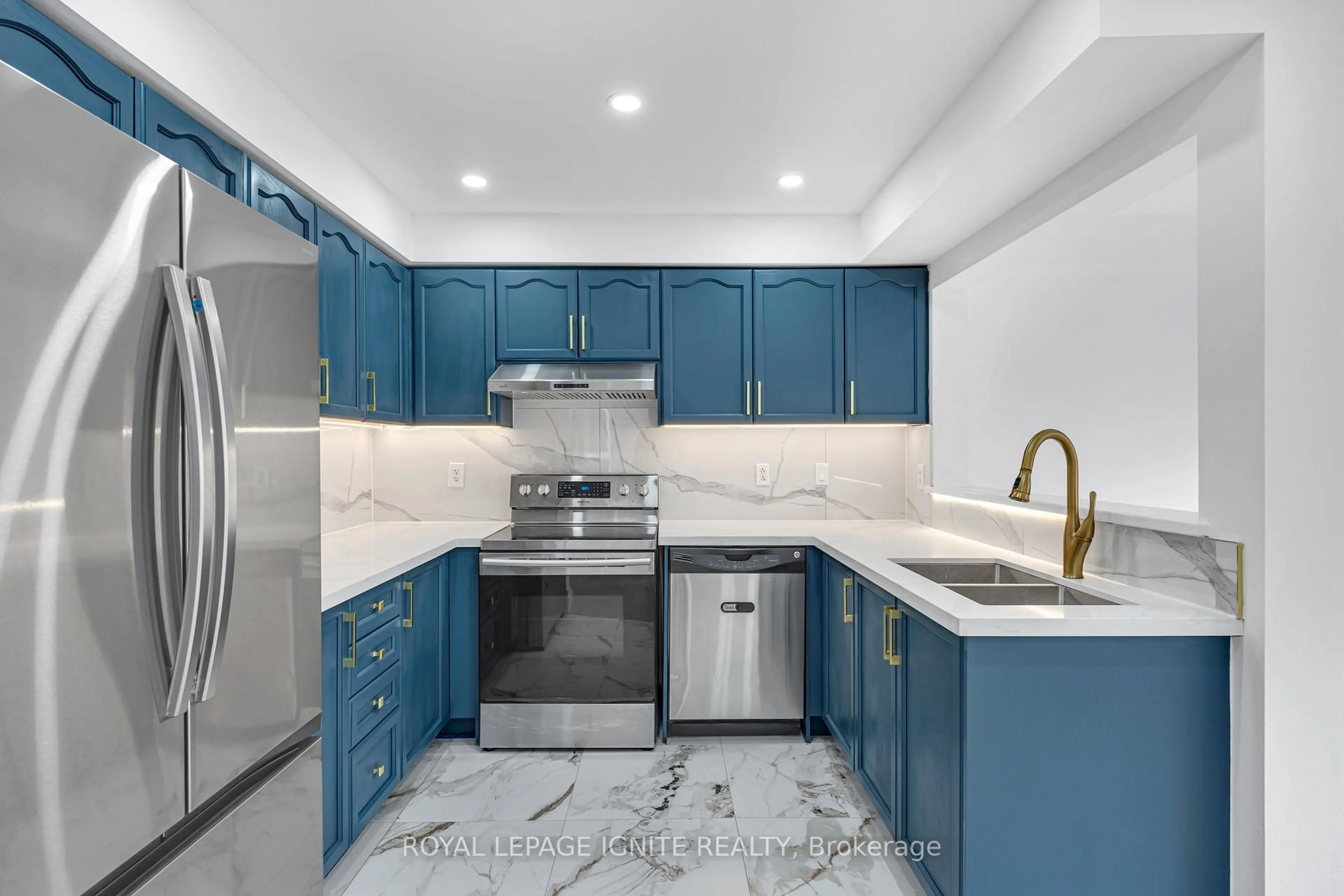 Unknown for 5 Goulden Cres, Toronto Ontario M1L 0A8