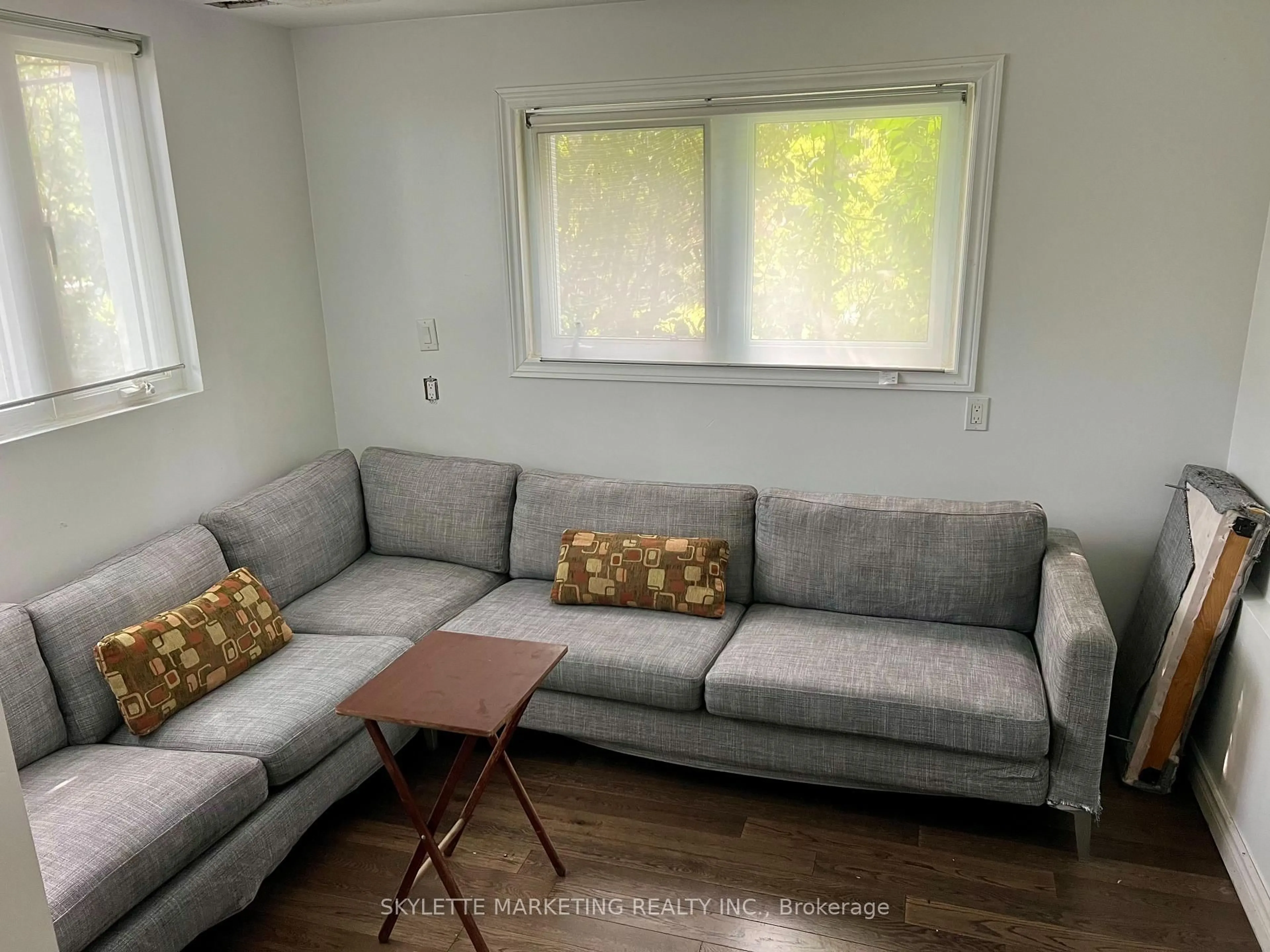 Living room with furniture, floor is not visible for 224 Galloway Rd, Toronto Ontario M1E 1X4