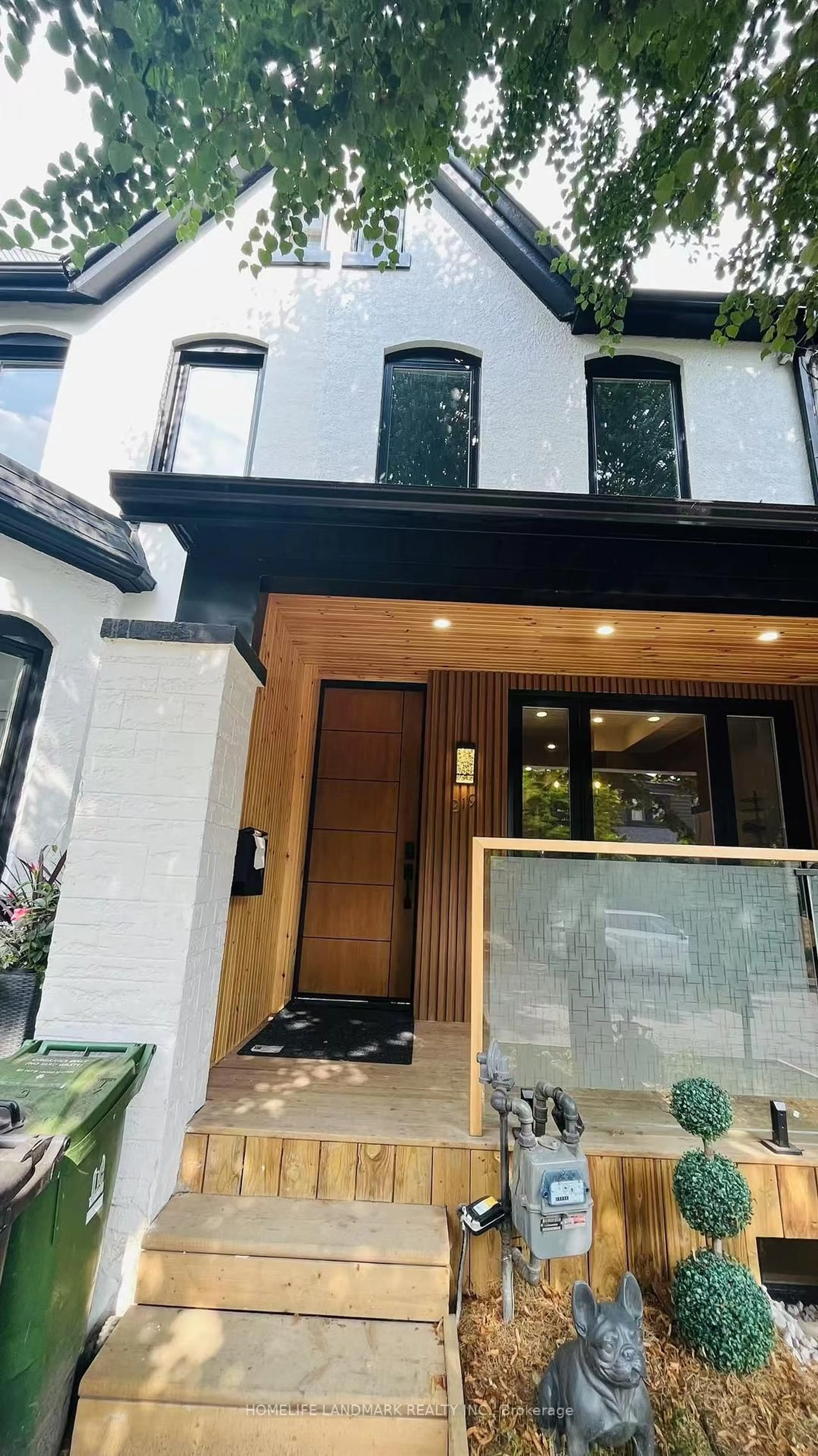 Unknown for 219 Logan Ave, Toronto Ontario M4M 2N2