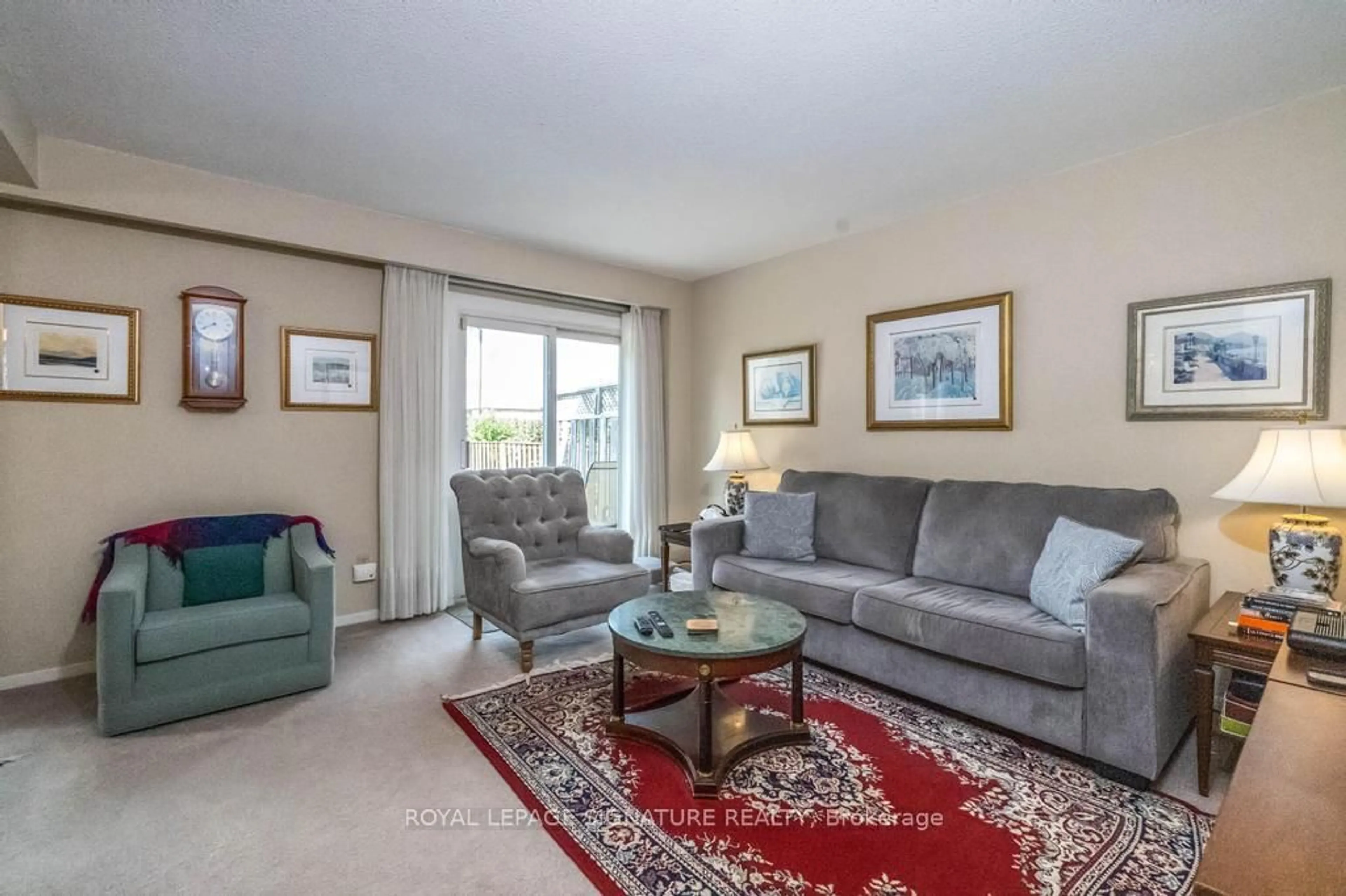 Living room with furniture, unknown for 109 Carolbreen Sq, Toronto Ontario M1V 1J1
