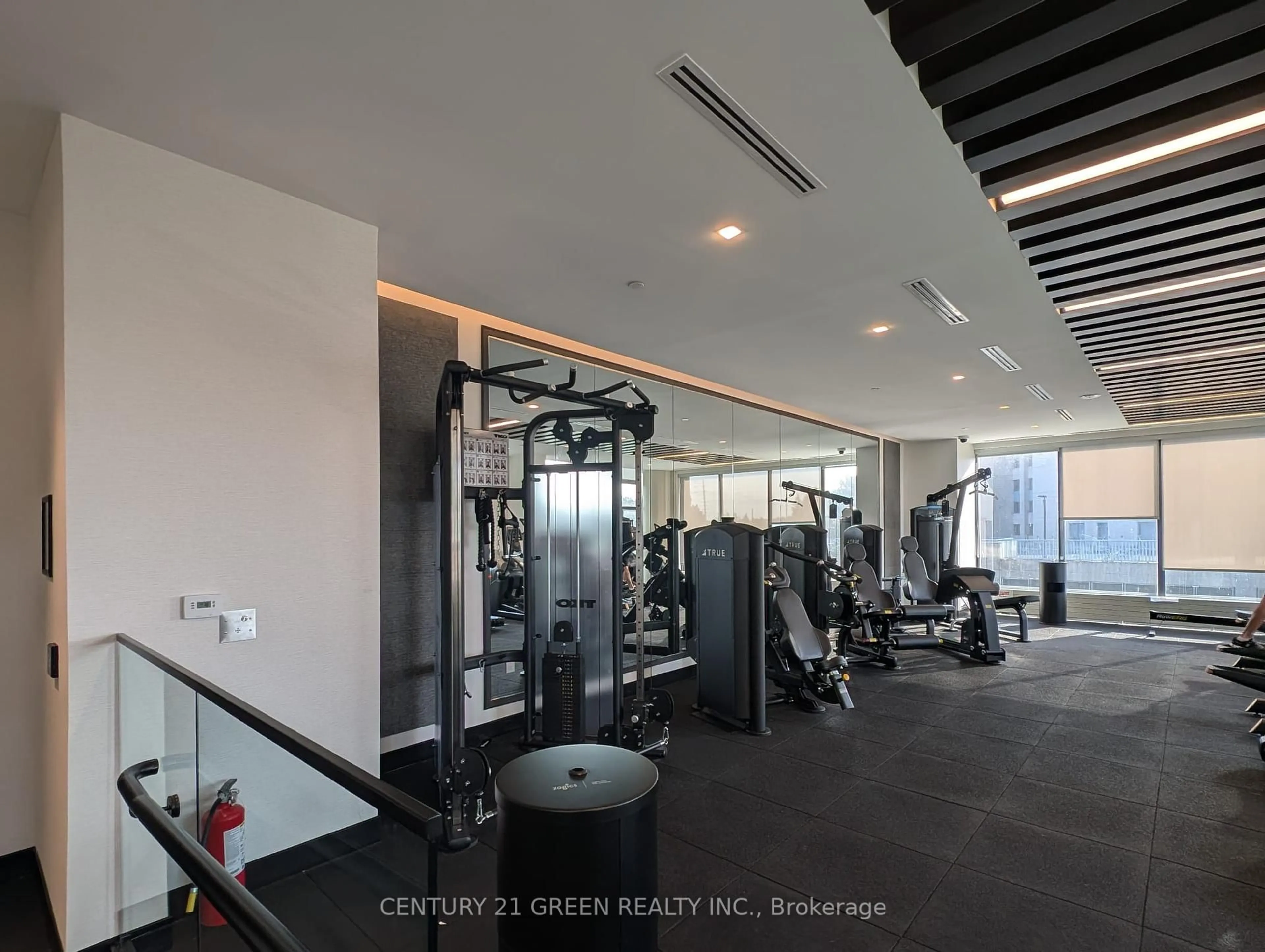 Gym or fitness room for 1612 Charles St #323C, Whitby Ontario L1N 0P3