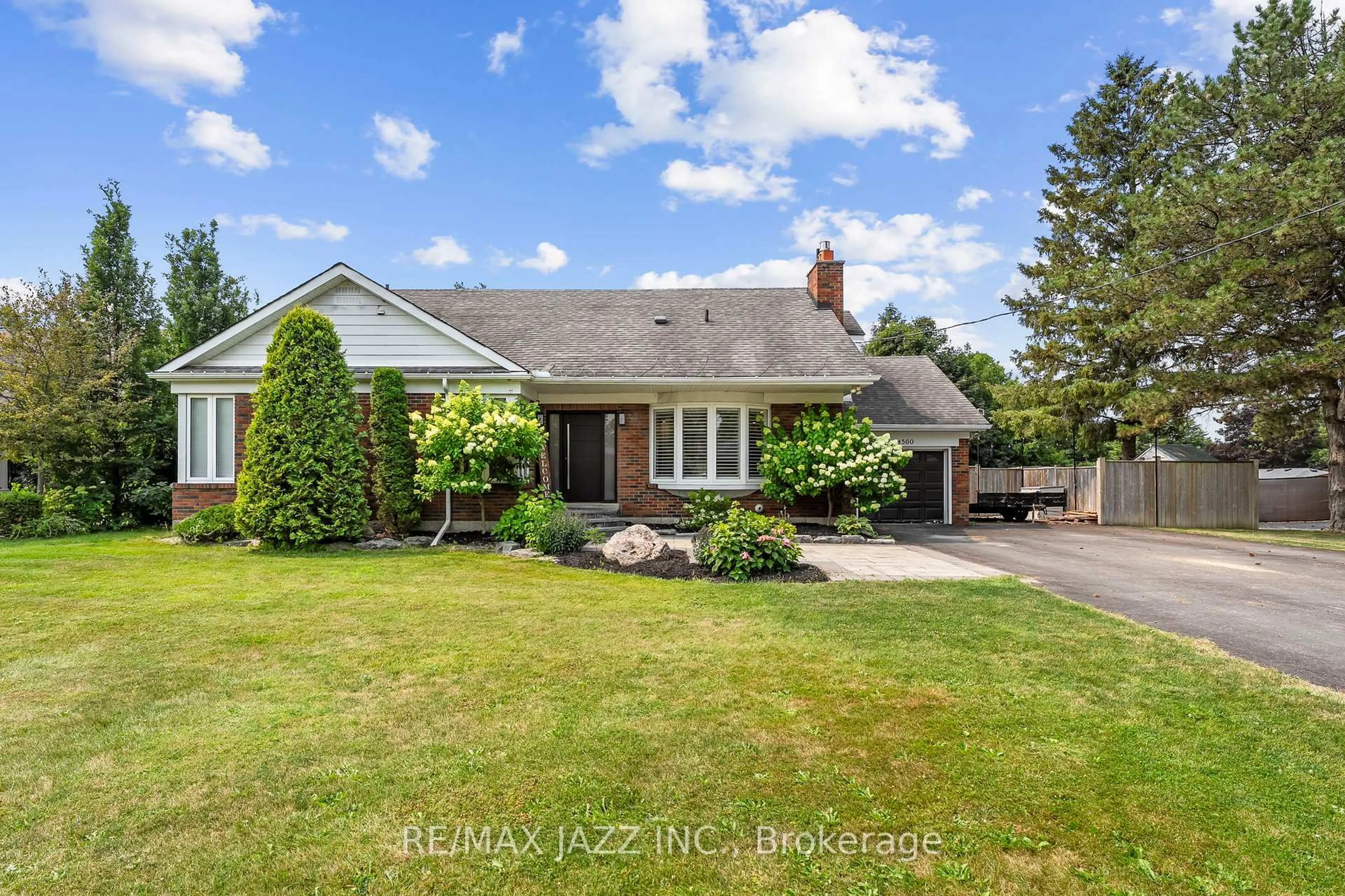 A pic from outside/outdoor area/front of a property/back of a property/a pic from drone, street for 14560 Old Scugog Rd, Scugog Ontario L0B 1B0