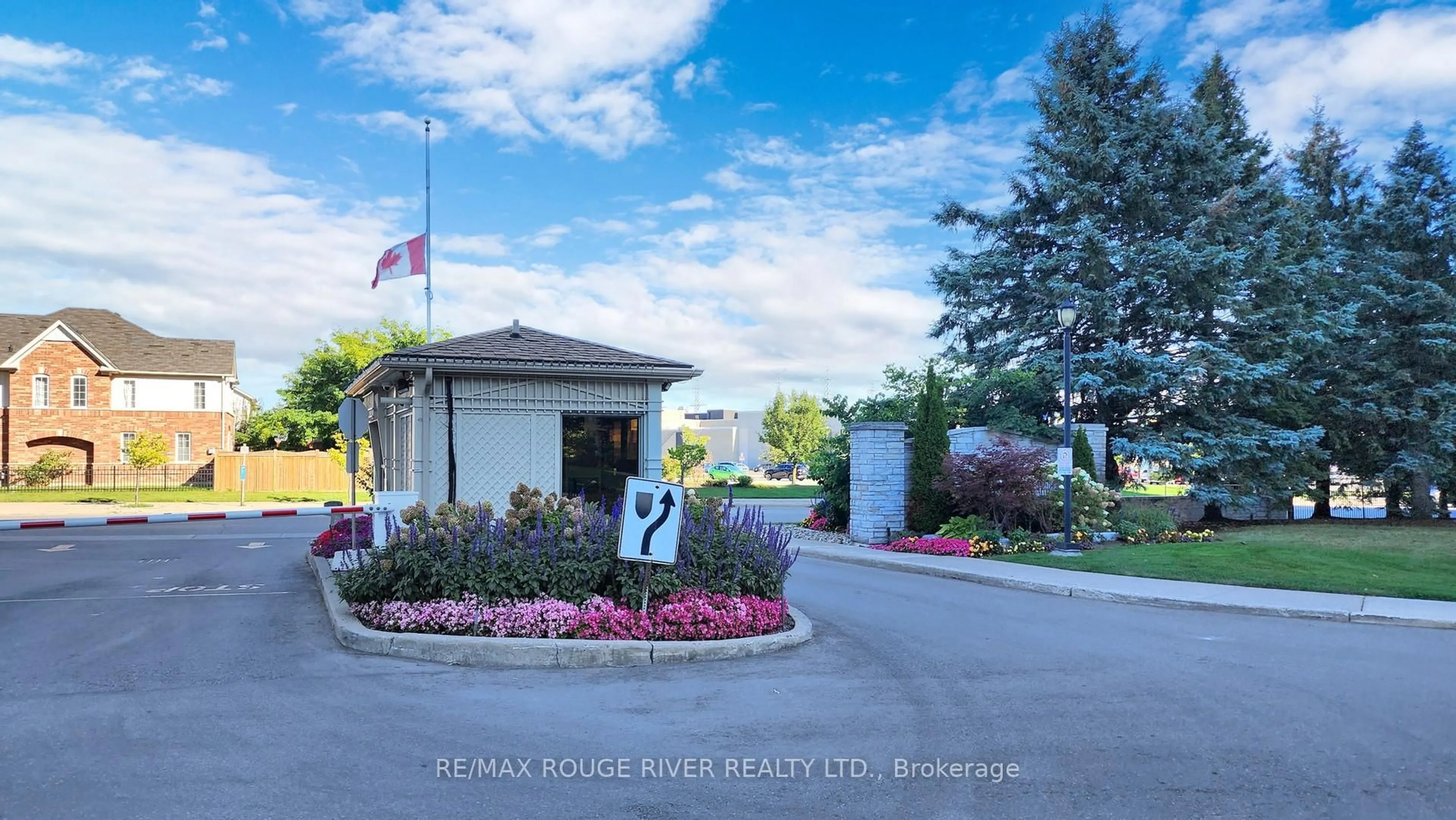 Unknown for 1880 Valley Farm Rd #1627, Pickering Ontario L1V 6B3