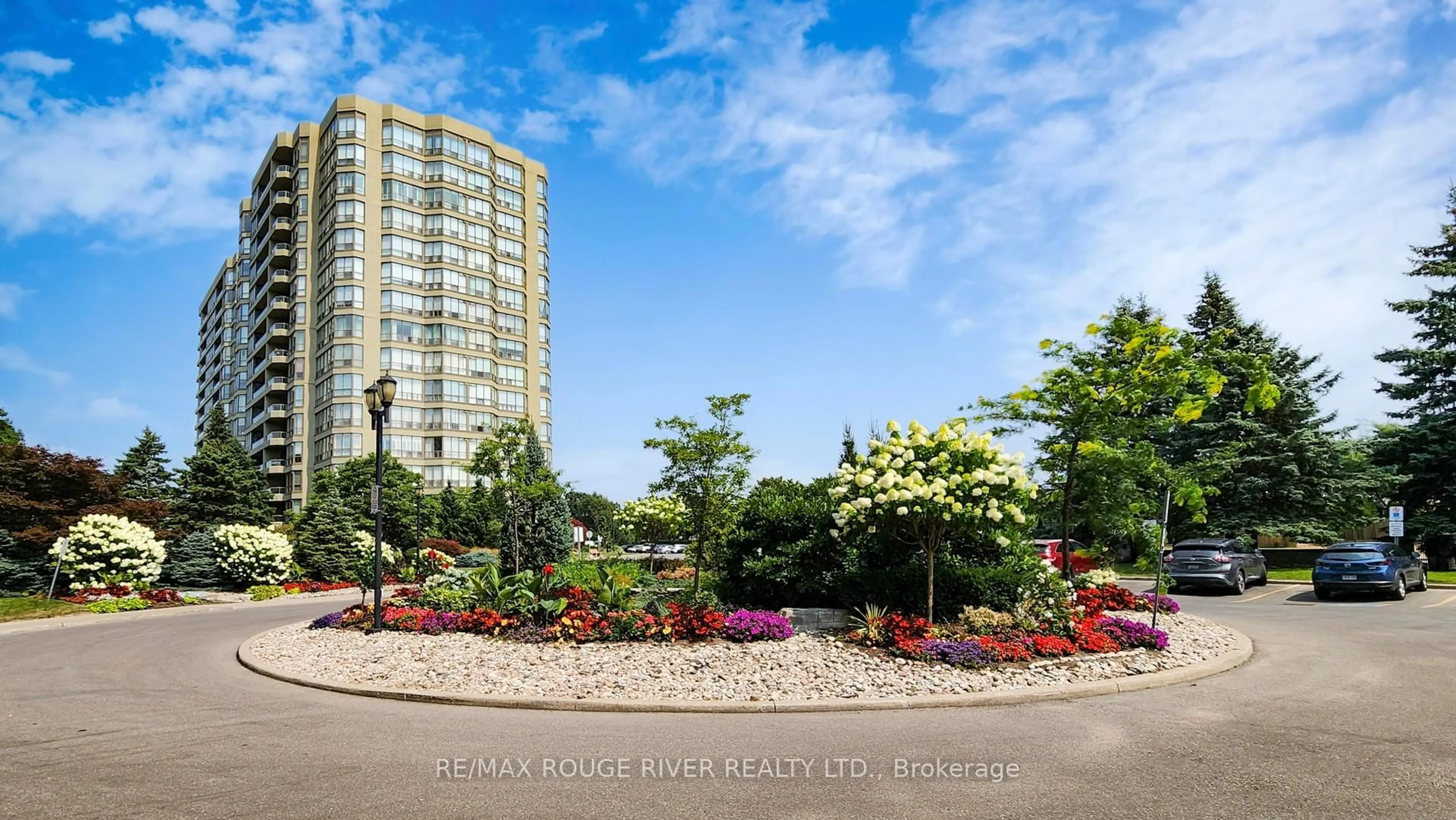 Unknown for 1880 Valley Farm Rd #1627, Pickering Ontario L1V 6B3