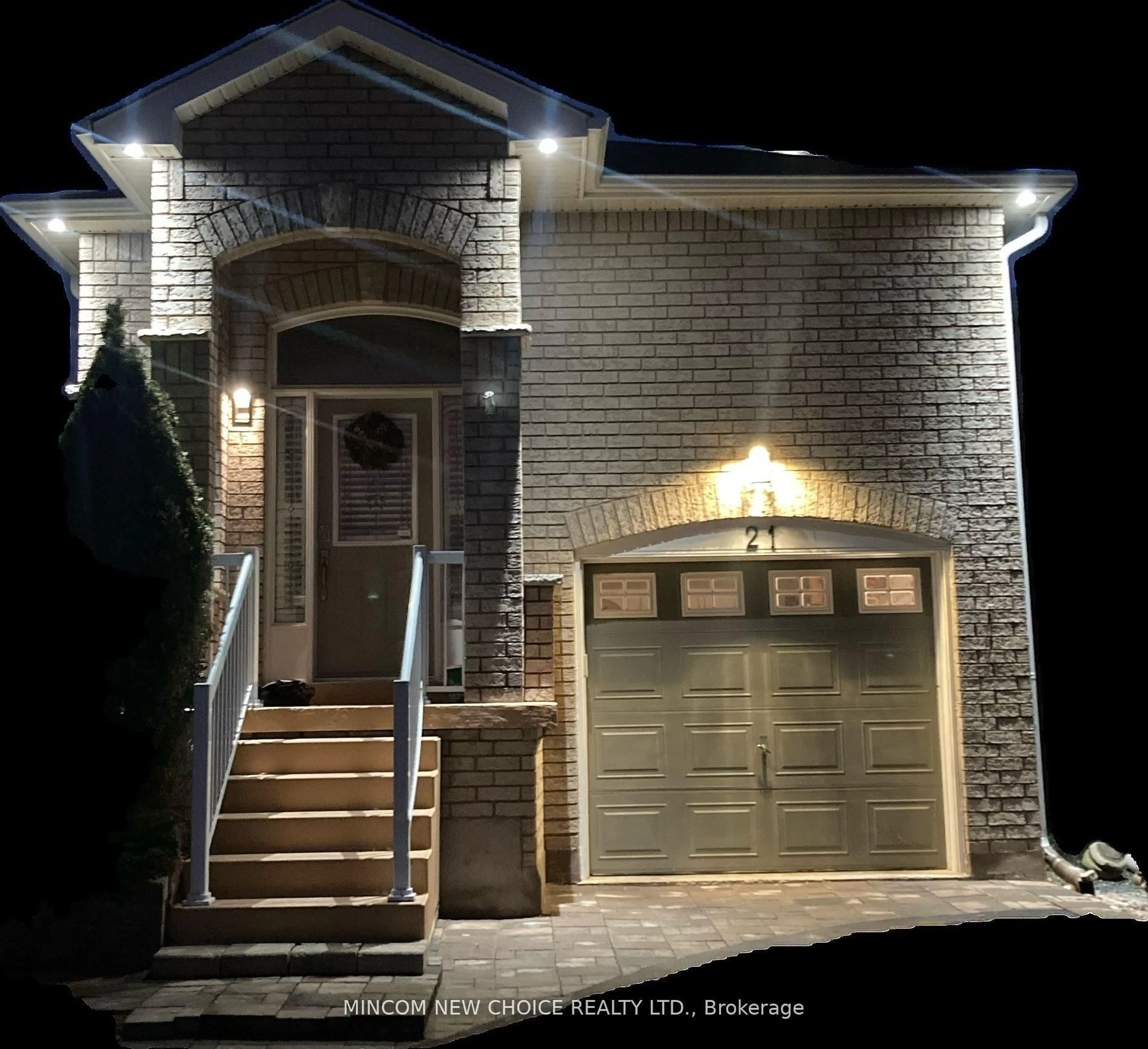 Home with brick exterior material, street for 21 Barlow Crt, Clarington Ontario L1C 5G5