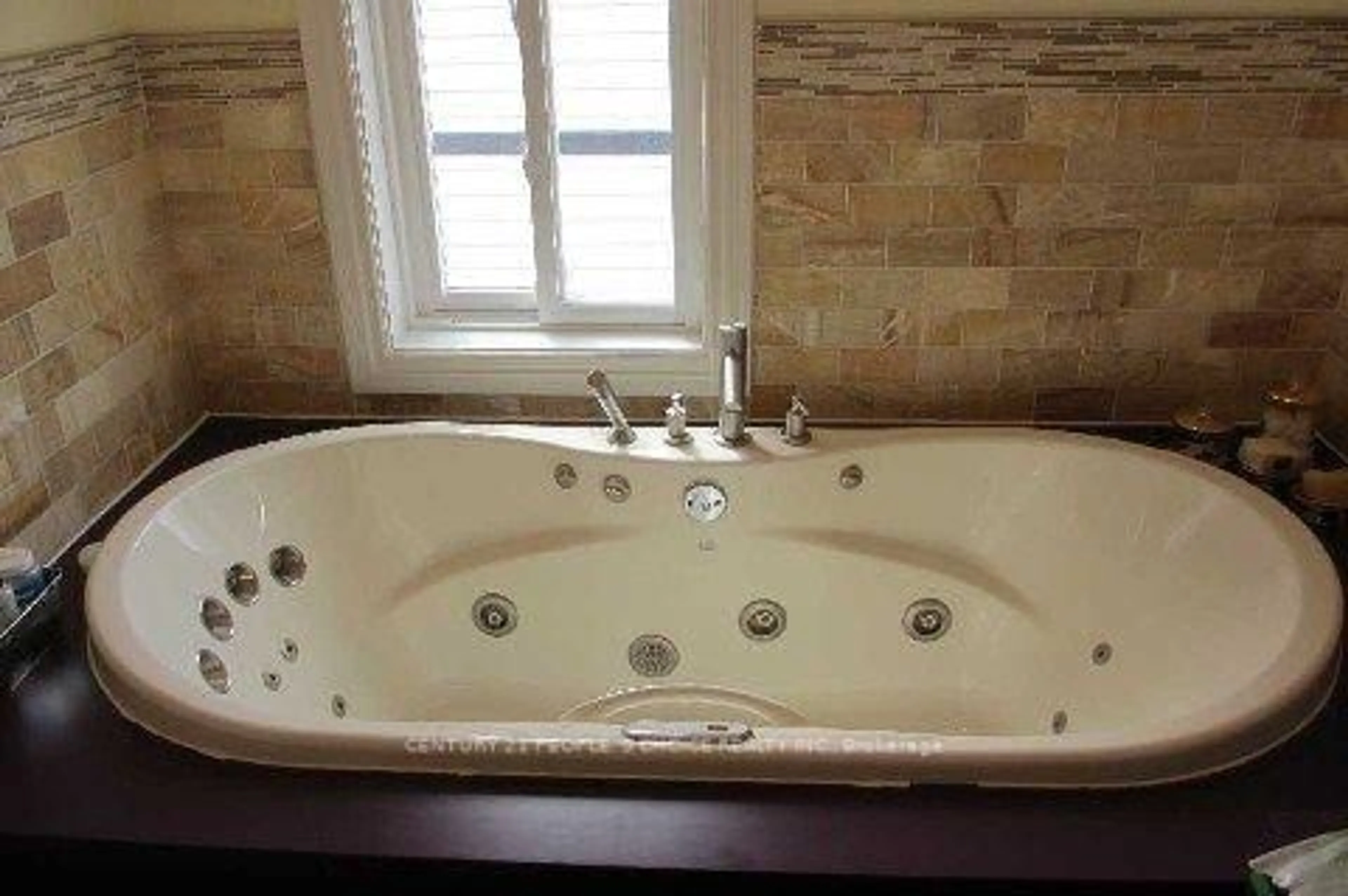 Contemporary bathroom, ceramic/tile floor for 34 Fairwood Cres, Toronto Ontario M1E 3T3