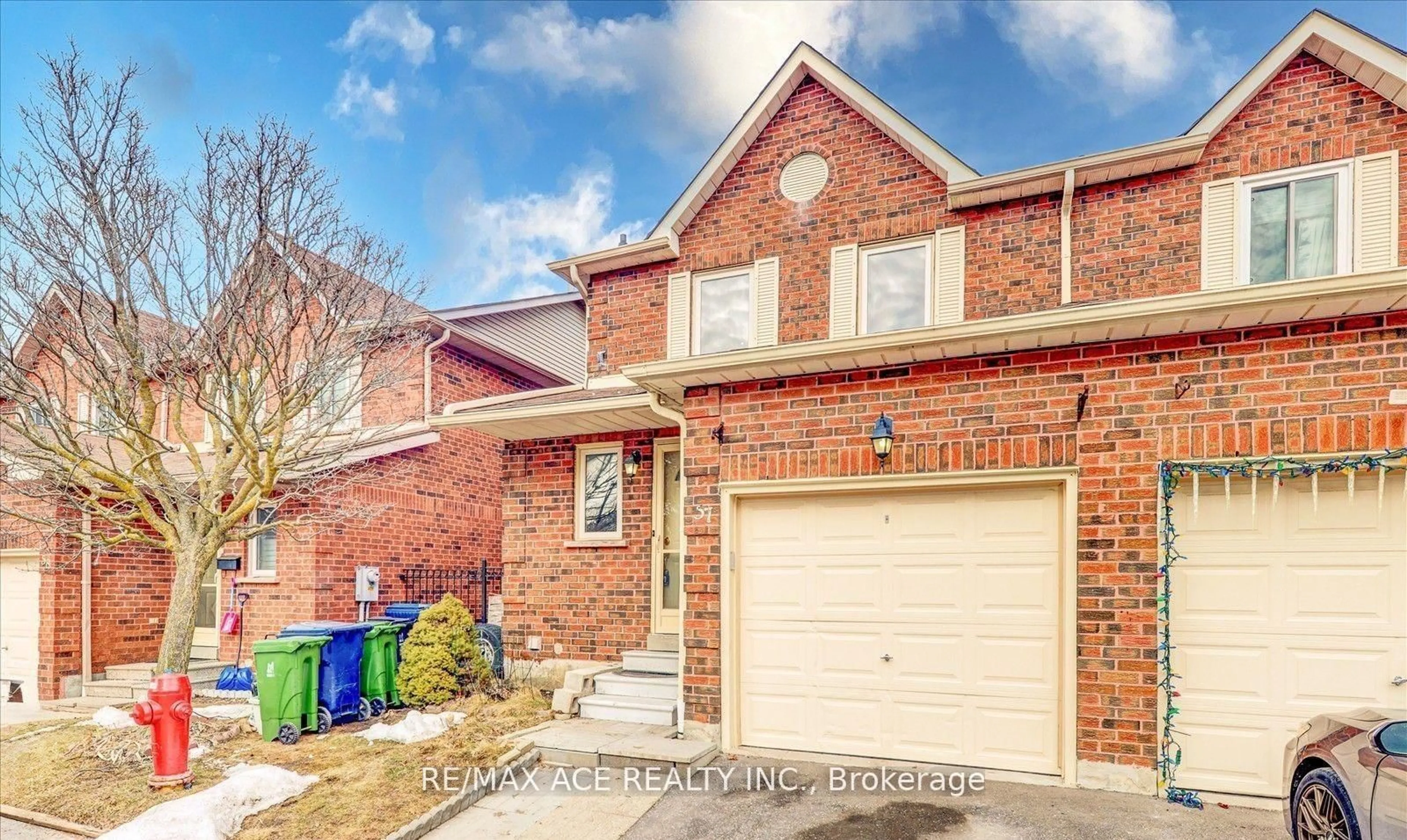 Home with brick exterior material, street for 401 Sewells Rd #57, Toronto Ontario M1B 5K6