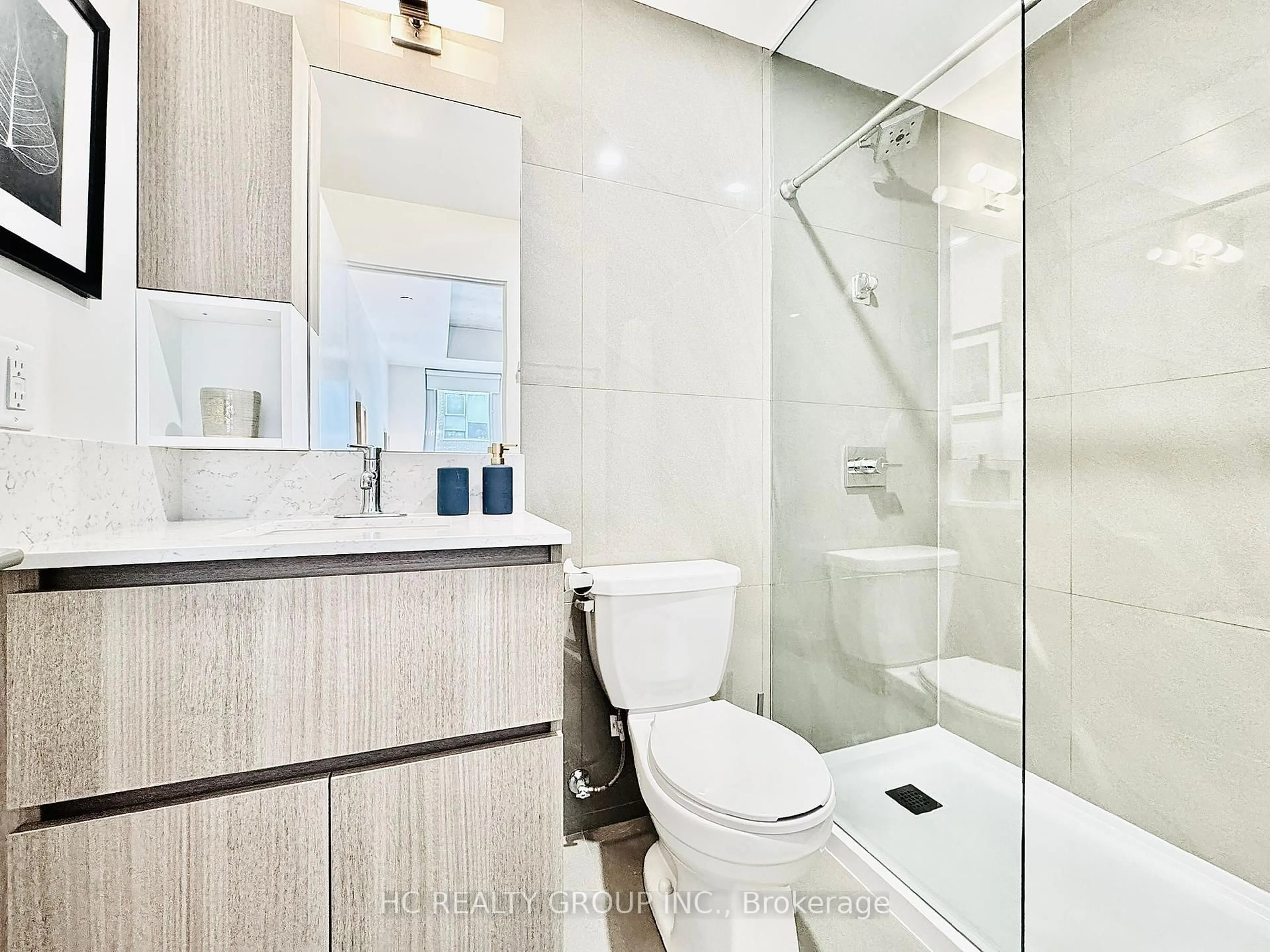 Contemporary bathroom, ceramic/tile floor for 45 Baseball Pl #304, Toronto Ontario M4M 0H1