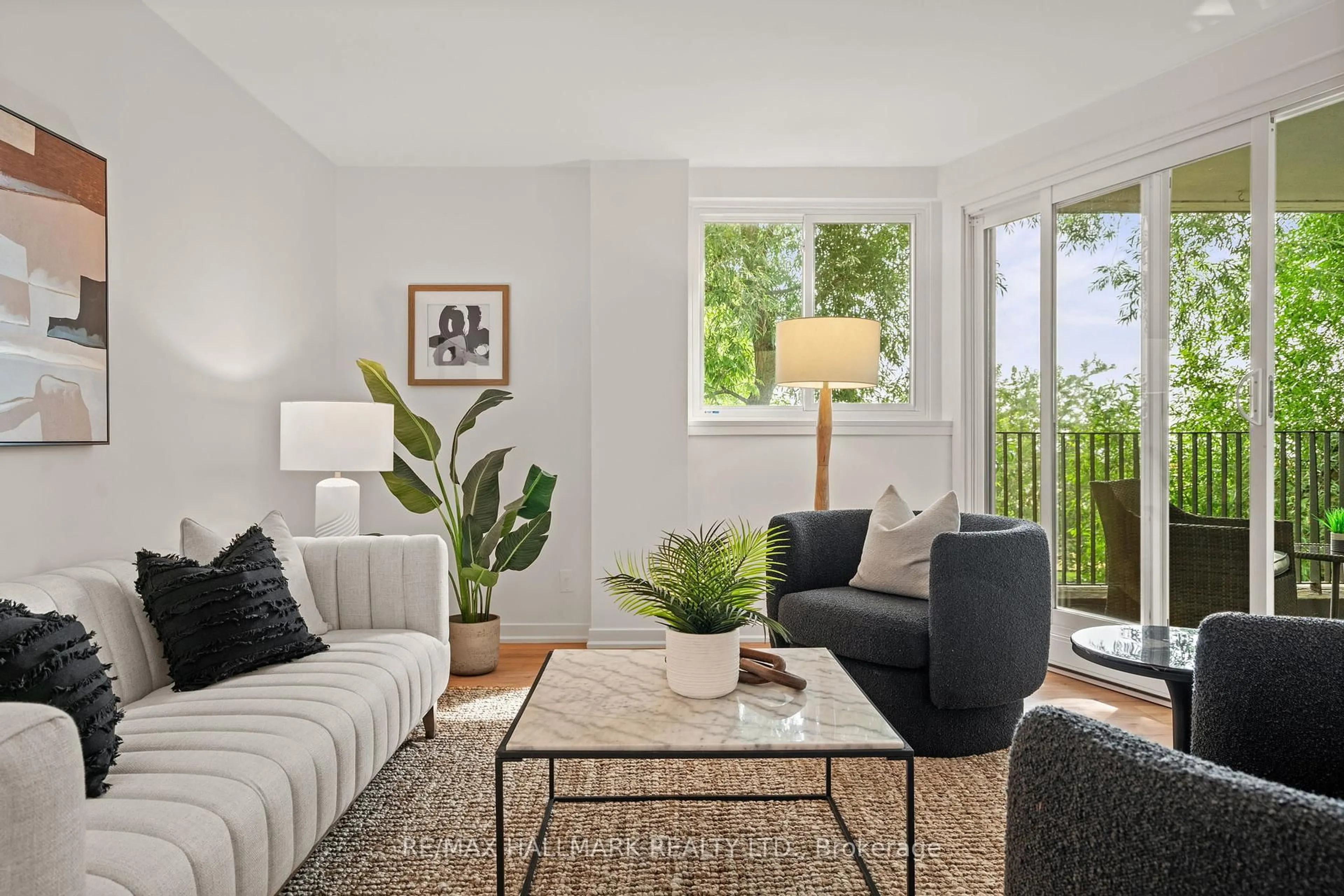 Living room with furniture, unknown for 2 Nursewood Rd #6, Toronto Ontario M4E 3R8