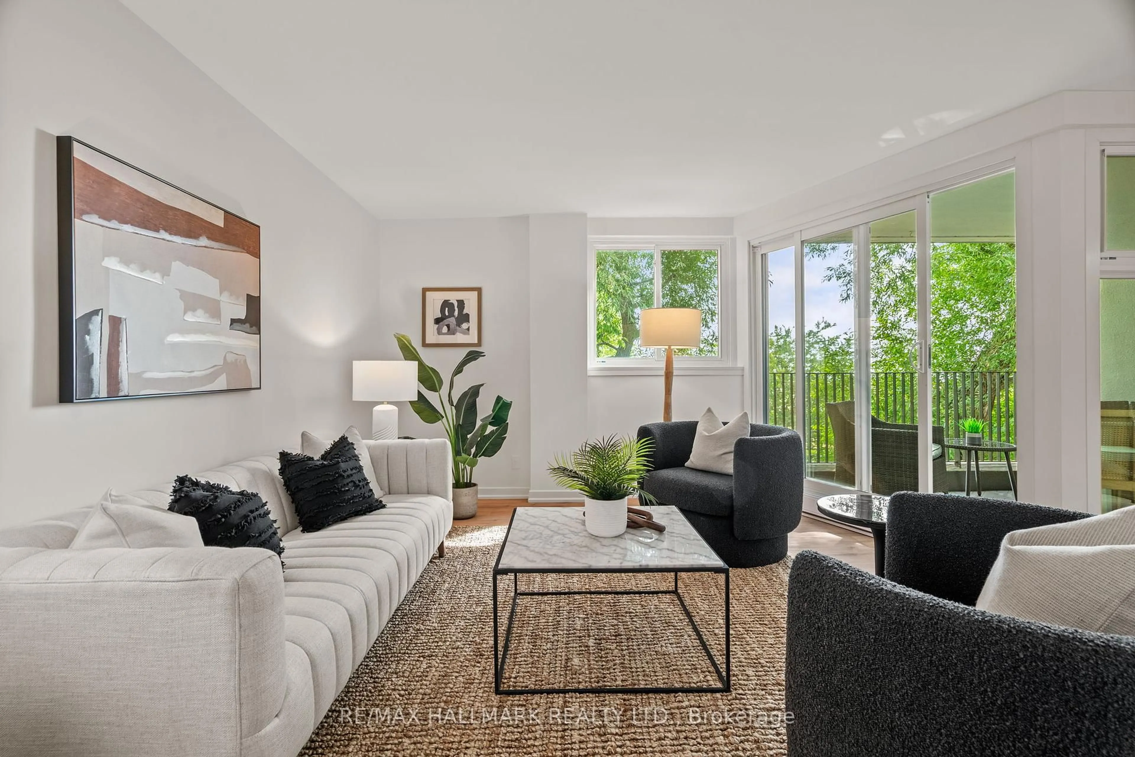 Living room with furniture, unknown for 2 Nursewood Rd #6, Toronto Ontario M4E 3R8