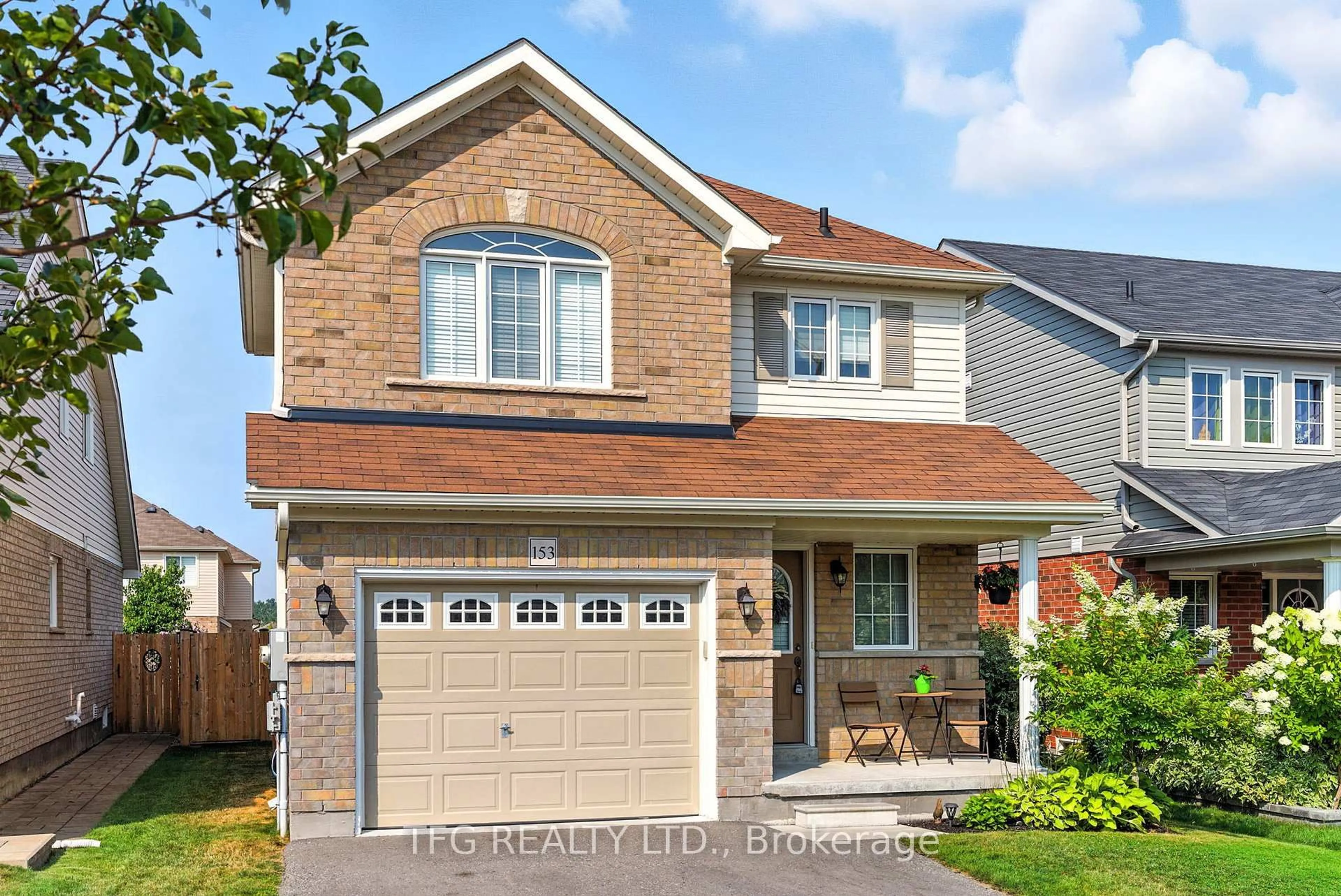 Home with brick exterior material, street for 153 Mallory St, Clarington Ontario L1E 0J4