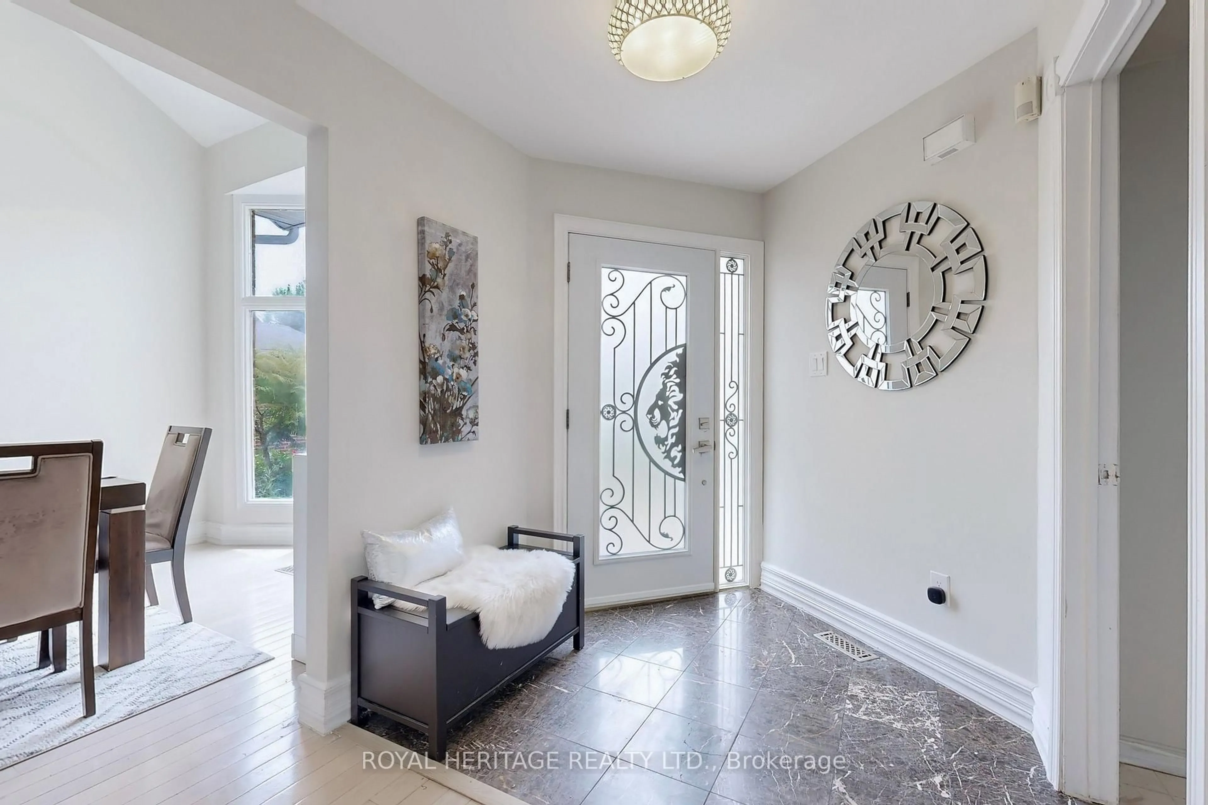 Indoor entryway for 20 Reed Dr, Ajax Ontario L1S 5S3
