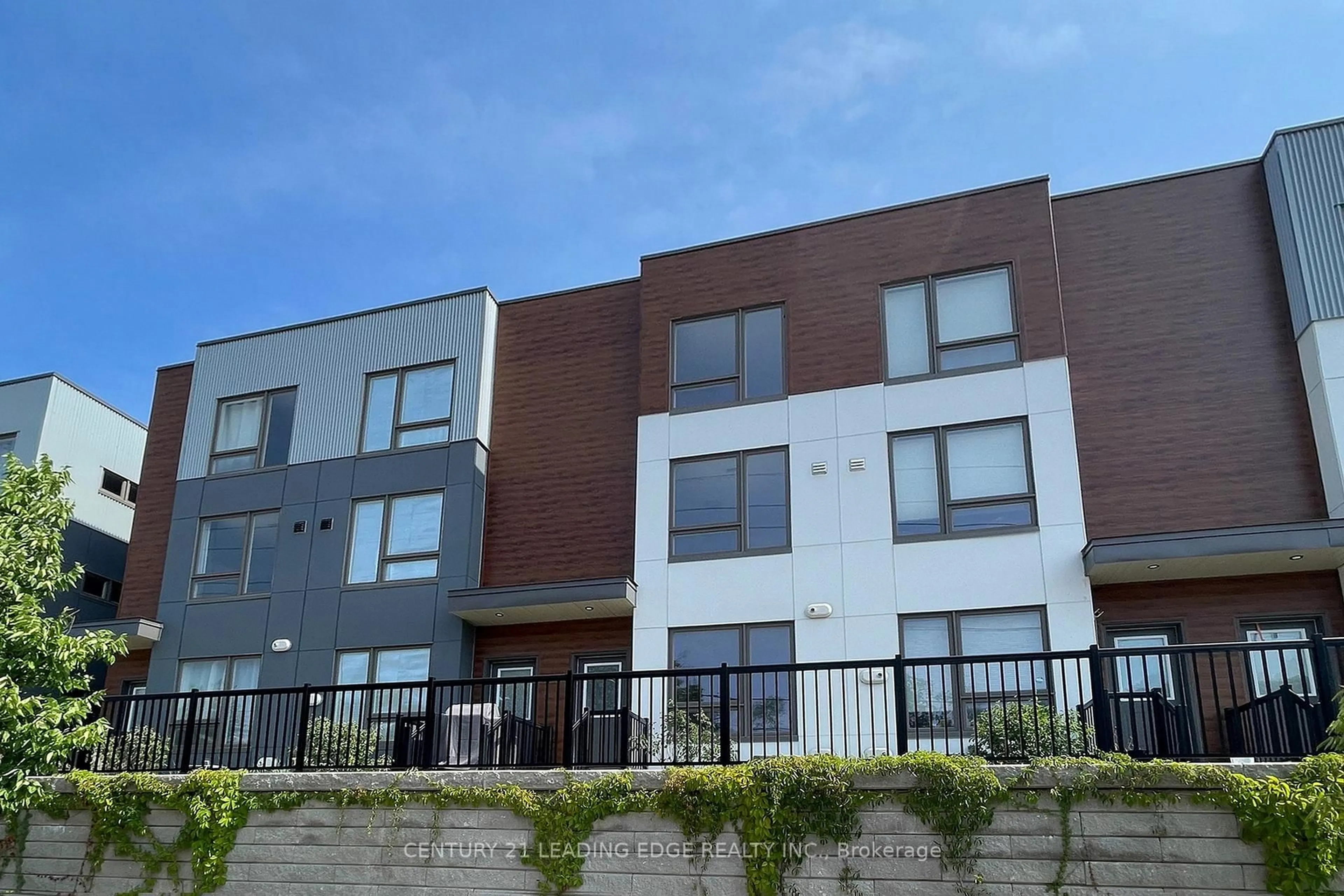 Unknown for 1630 Pleasure Valley Path, Oshawa Ontario L1G 0E3