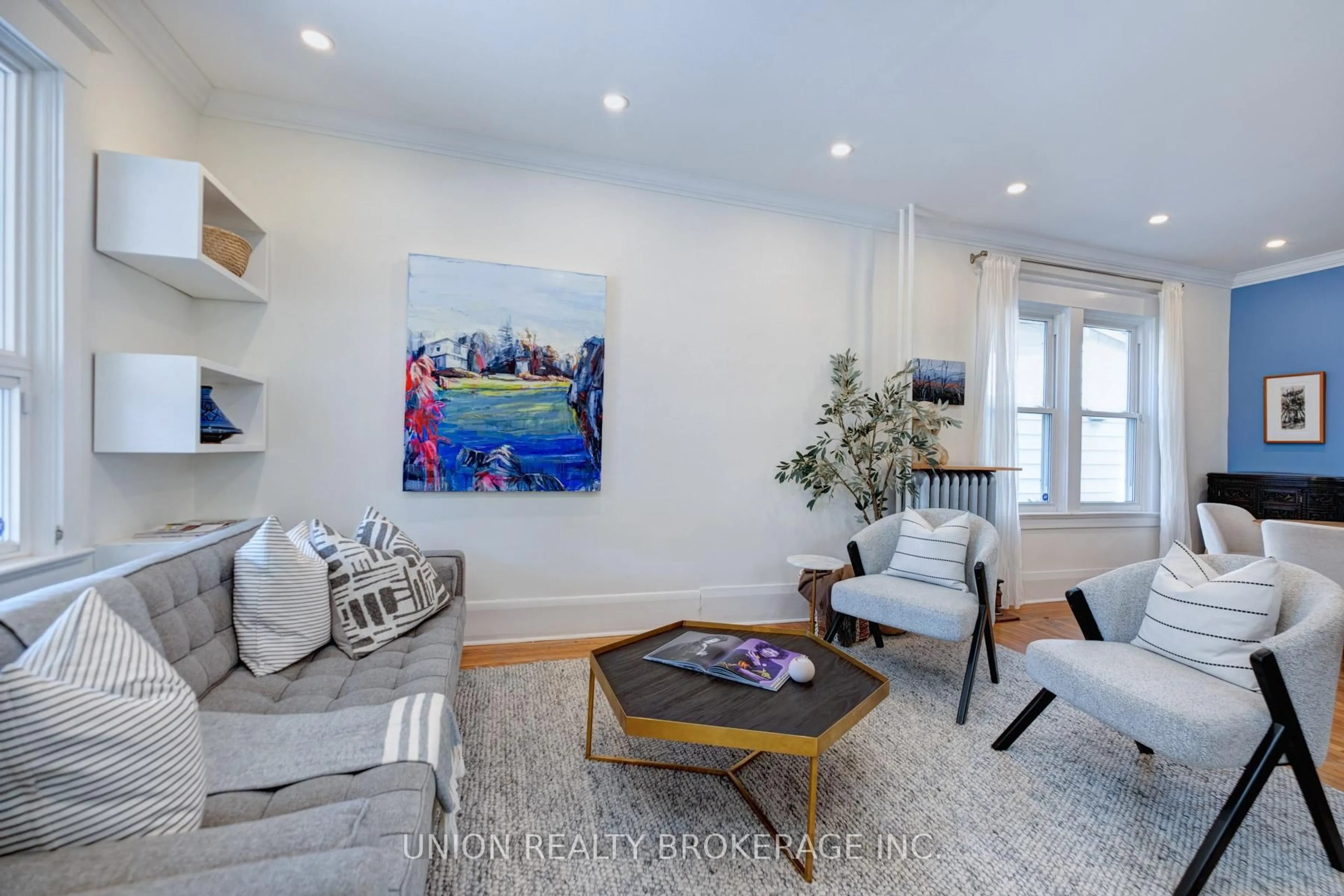 Living room with furniture, unknown for 69 King Edward Ave, Toronto Ontario M4C 5J5