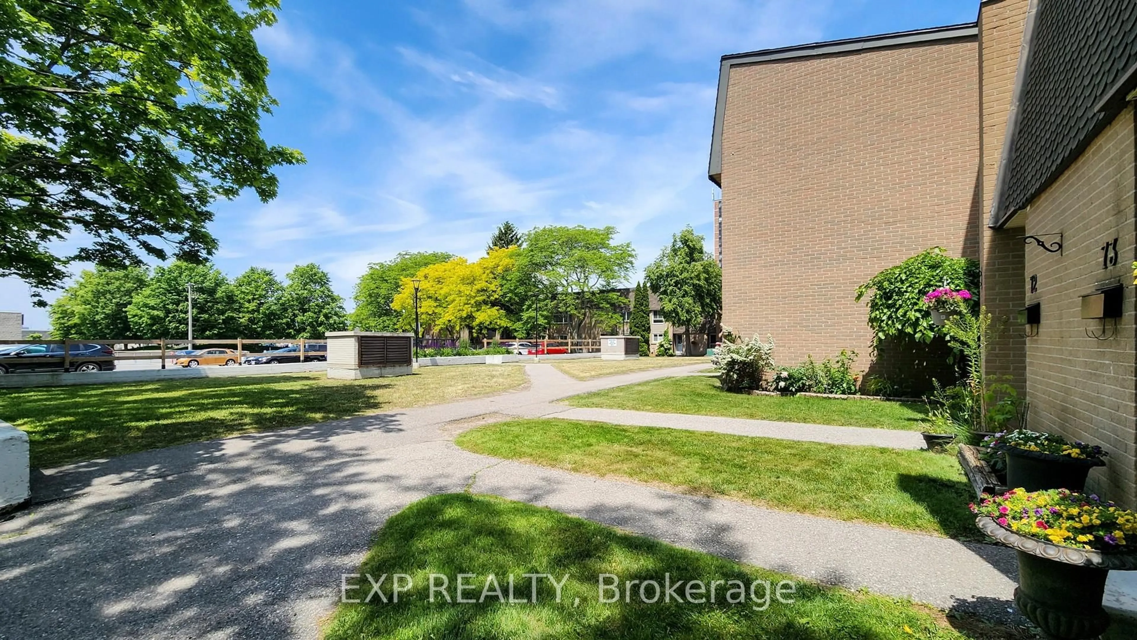 Unknown for 1235 Radom St #73, Pickering Ontario L1W 1J3