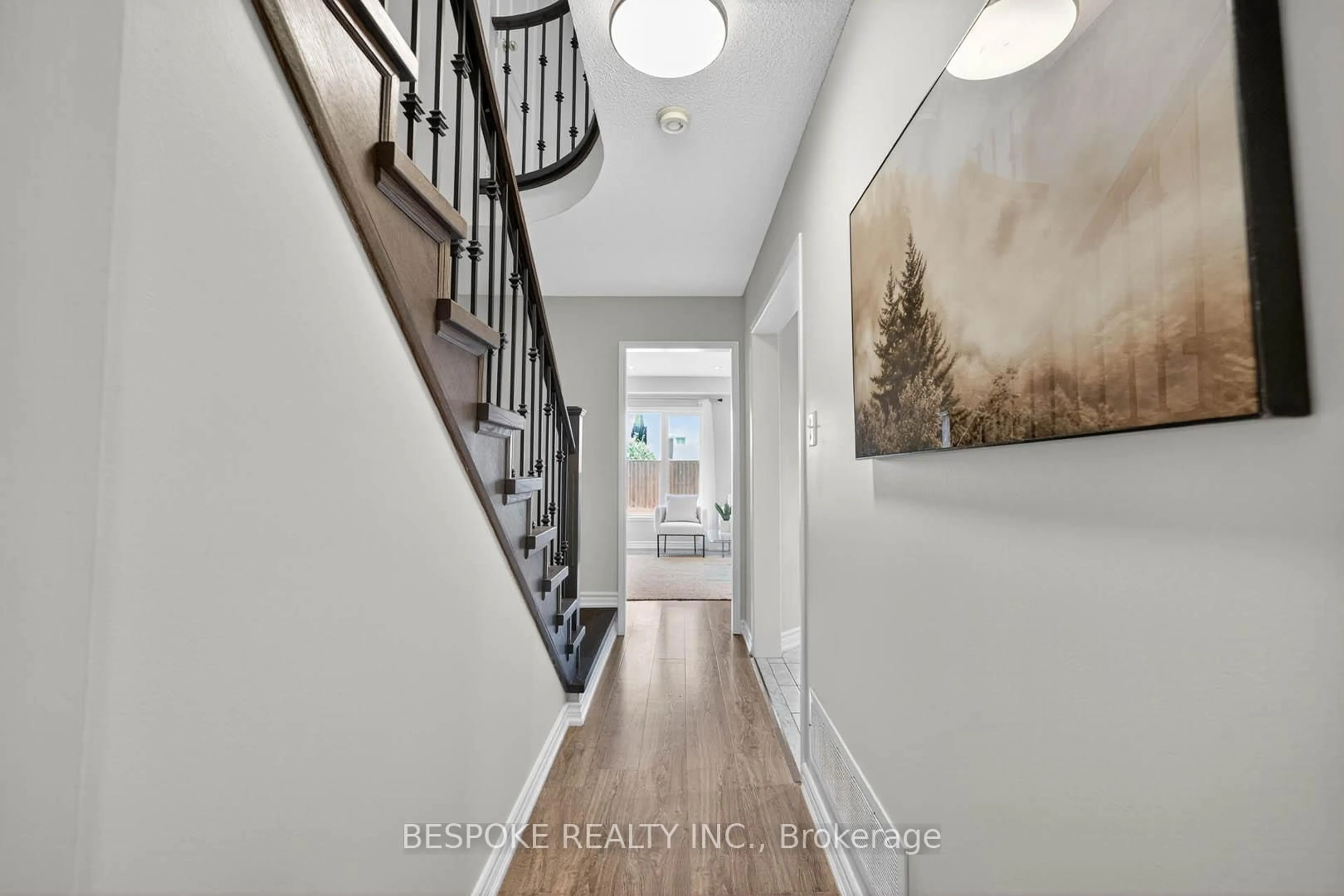 Indoor entryway for 108 Bean Cres, Ajax Ontario L1T 4K2