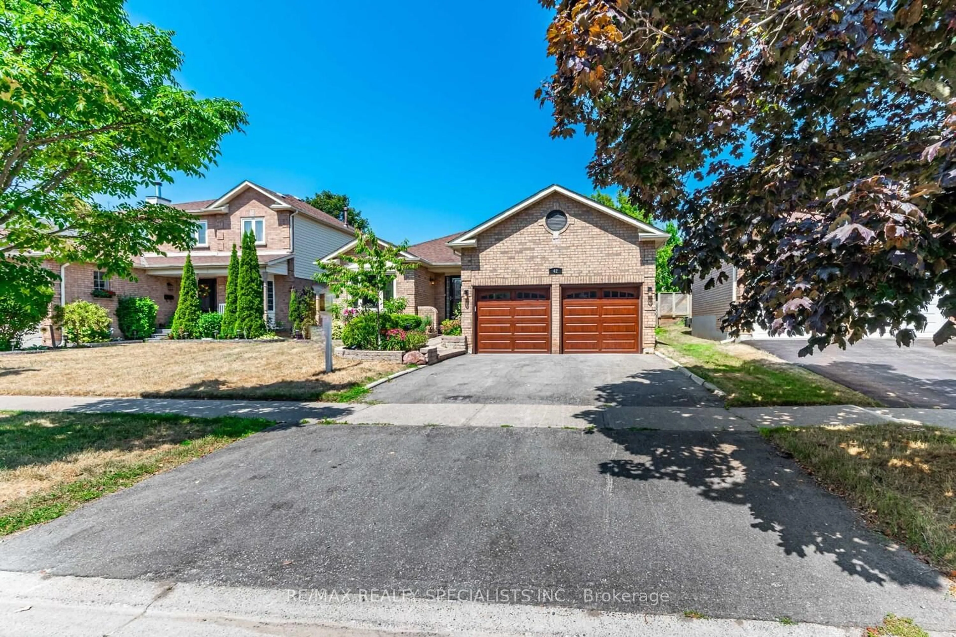 Unknown for 42 Resnik Dr, Clarington Ontario L1B 1K2