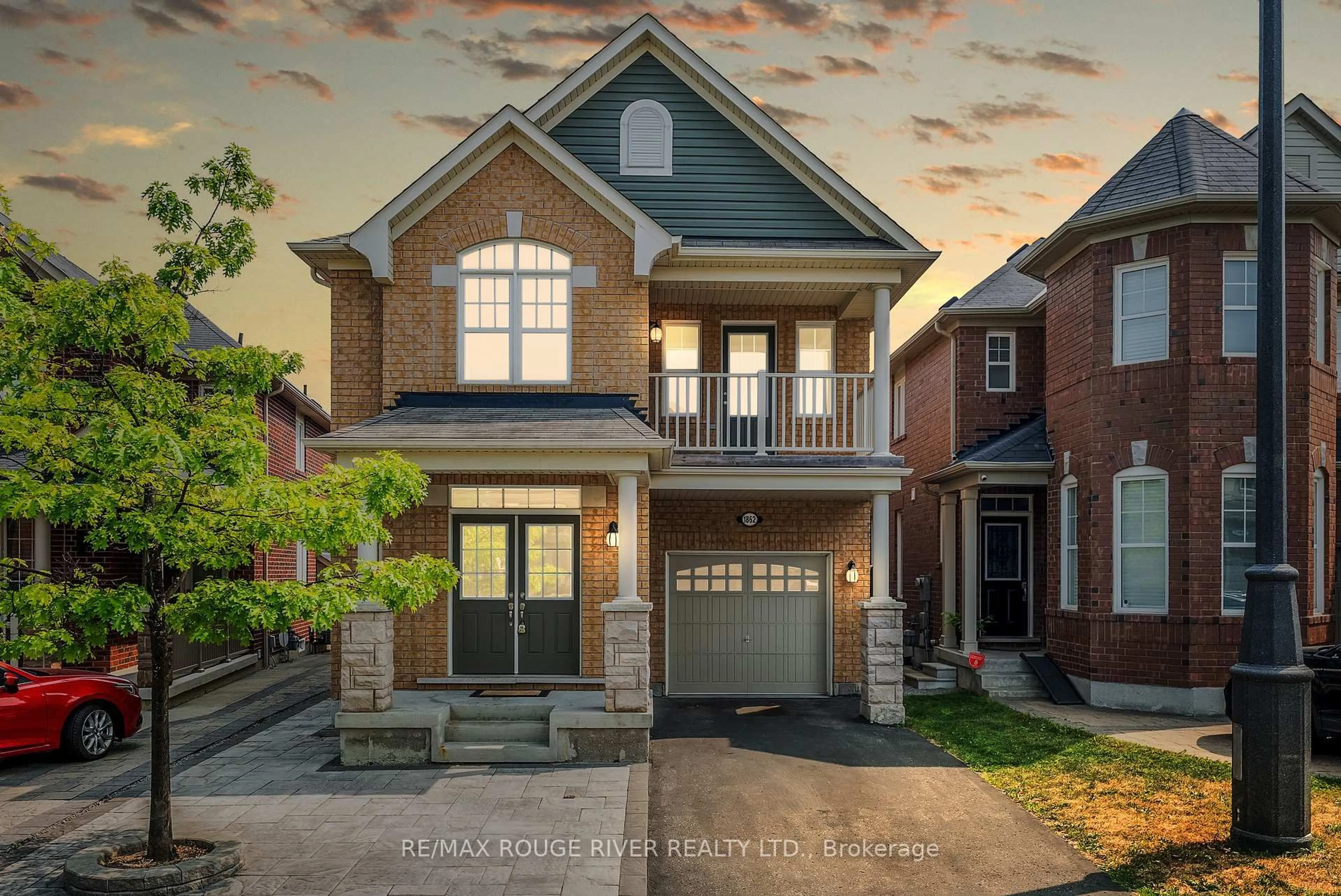 Home with brick exterior material, street for 1862 Parkhurst Cres, Pickering Ontario L1X 0B1
