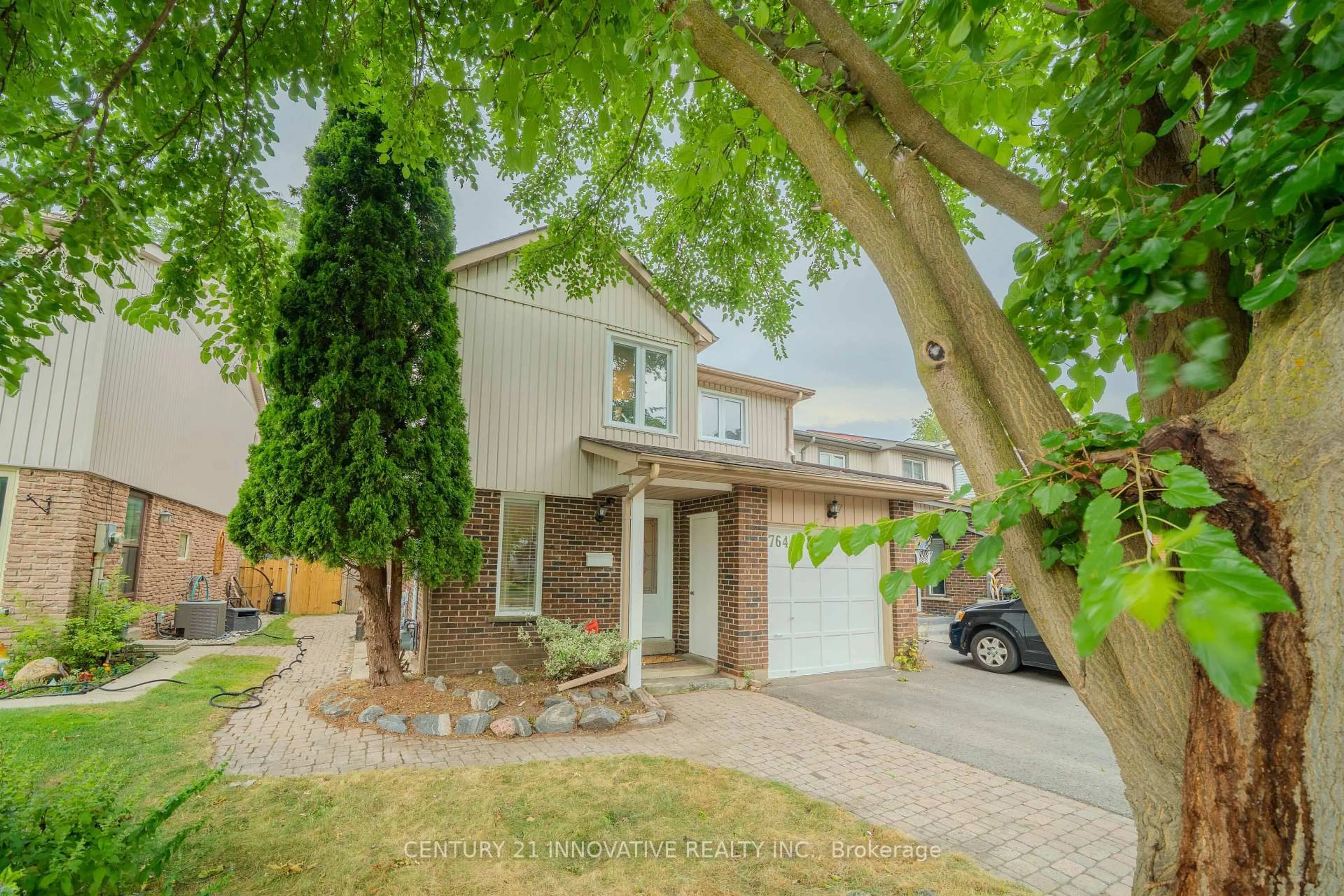 Home with brick exterior material, street for 1764 Listowell Cres, Pickering Ontario L1V 2Y3